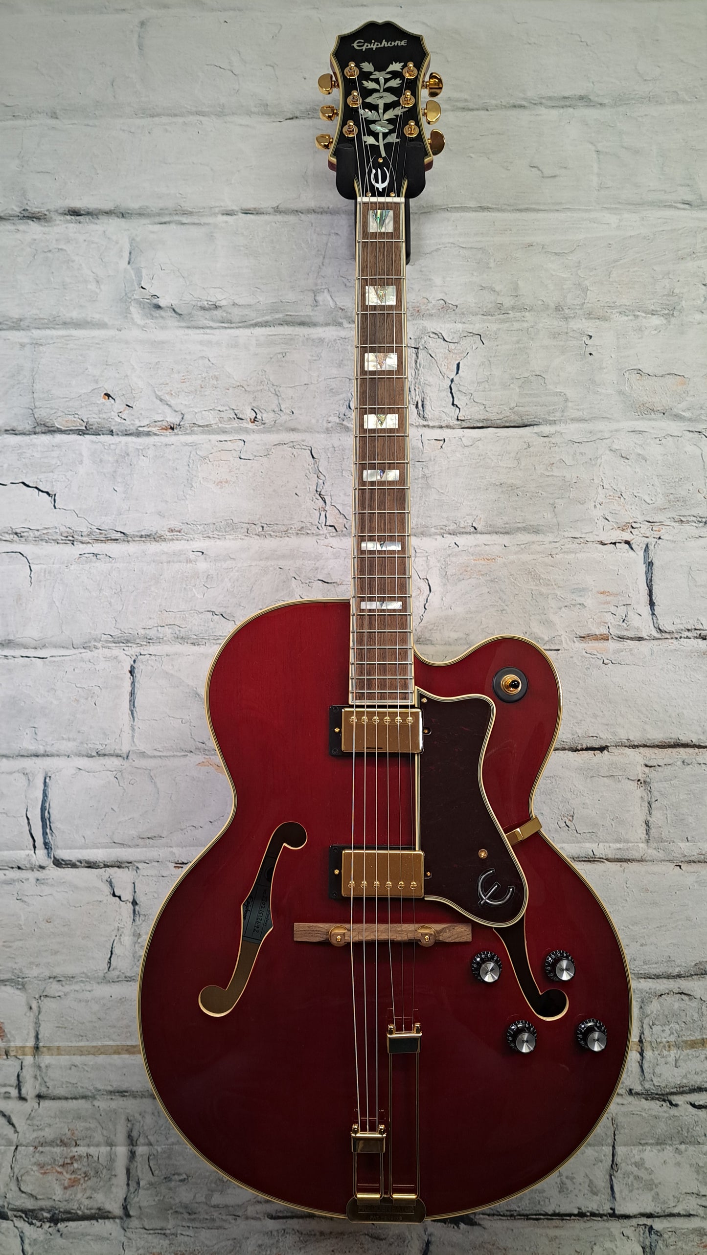 Epiphone Broadway Hollowbody Wine Red