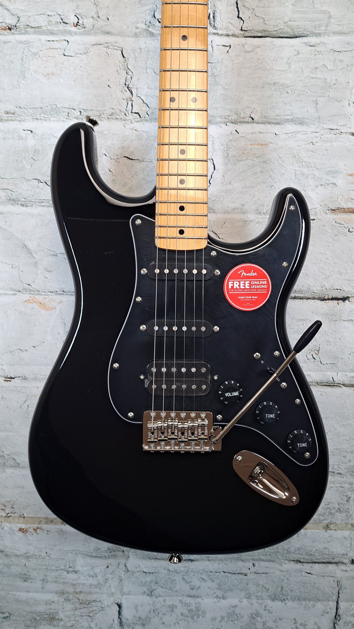 Squier Classic Vibe '70s Stratocaster HSS Black