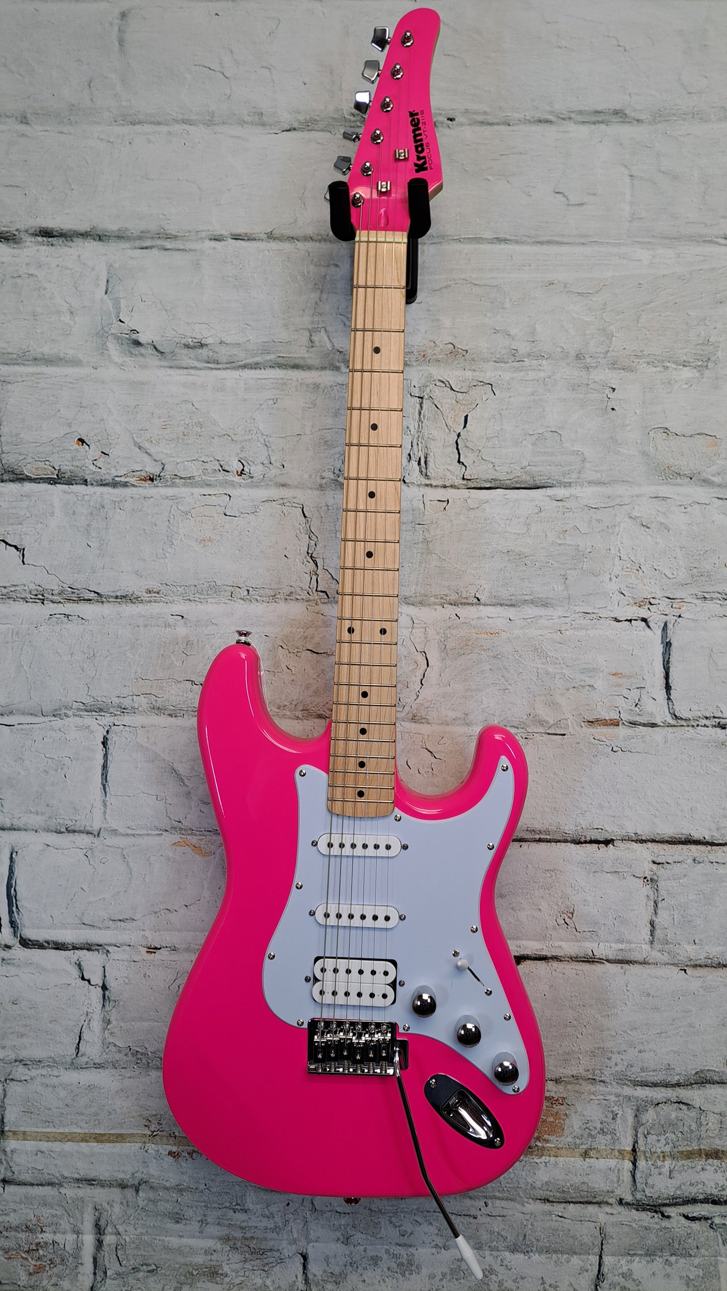 Kramer Focus VT-211S -Hot Pink