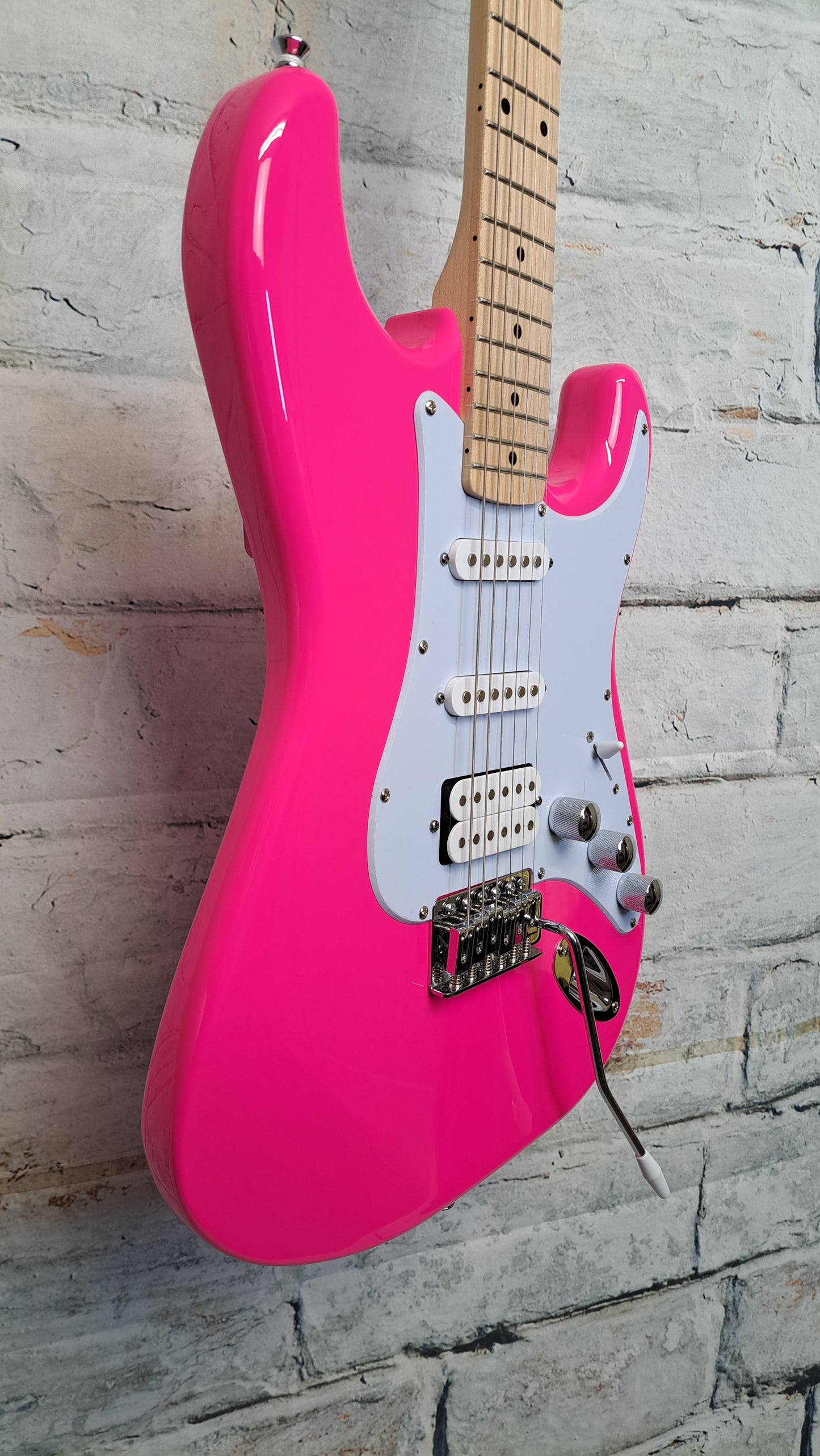 Kramer Focus VT-211S -Hot Pink