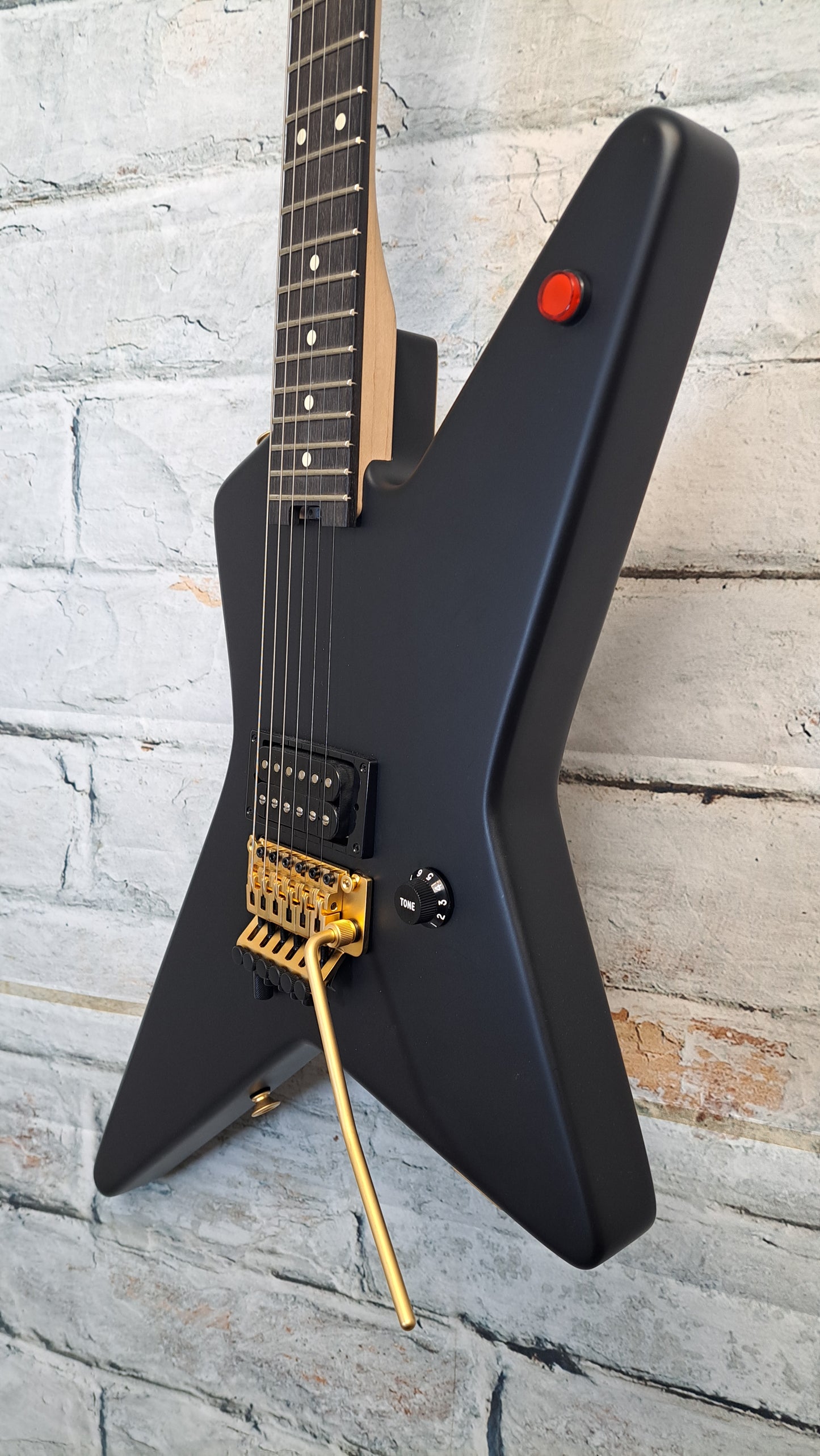 EVH Limited Edition Star - Ebony