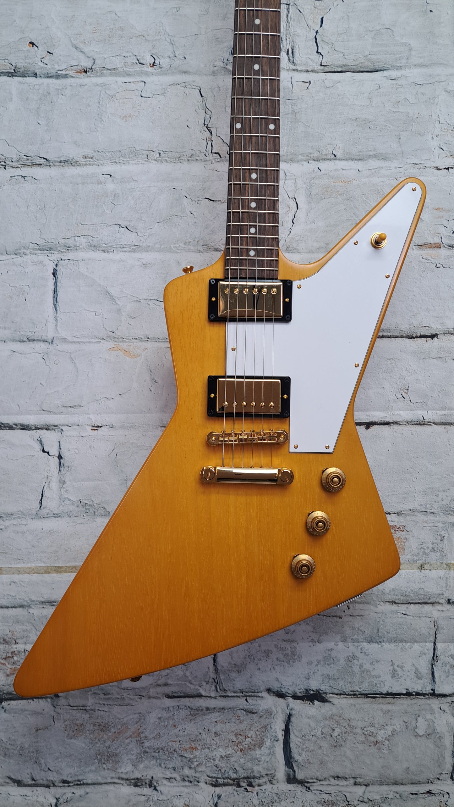 Epiphone 1958 Korina Explorer (white pickguard)