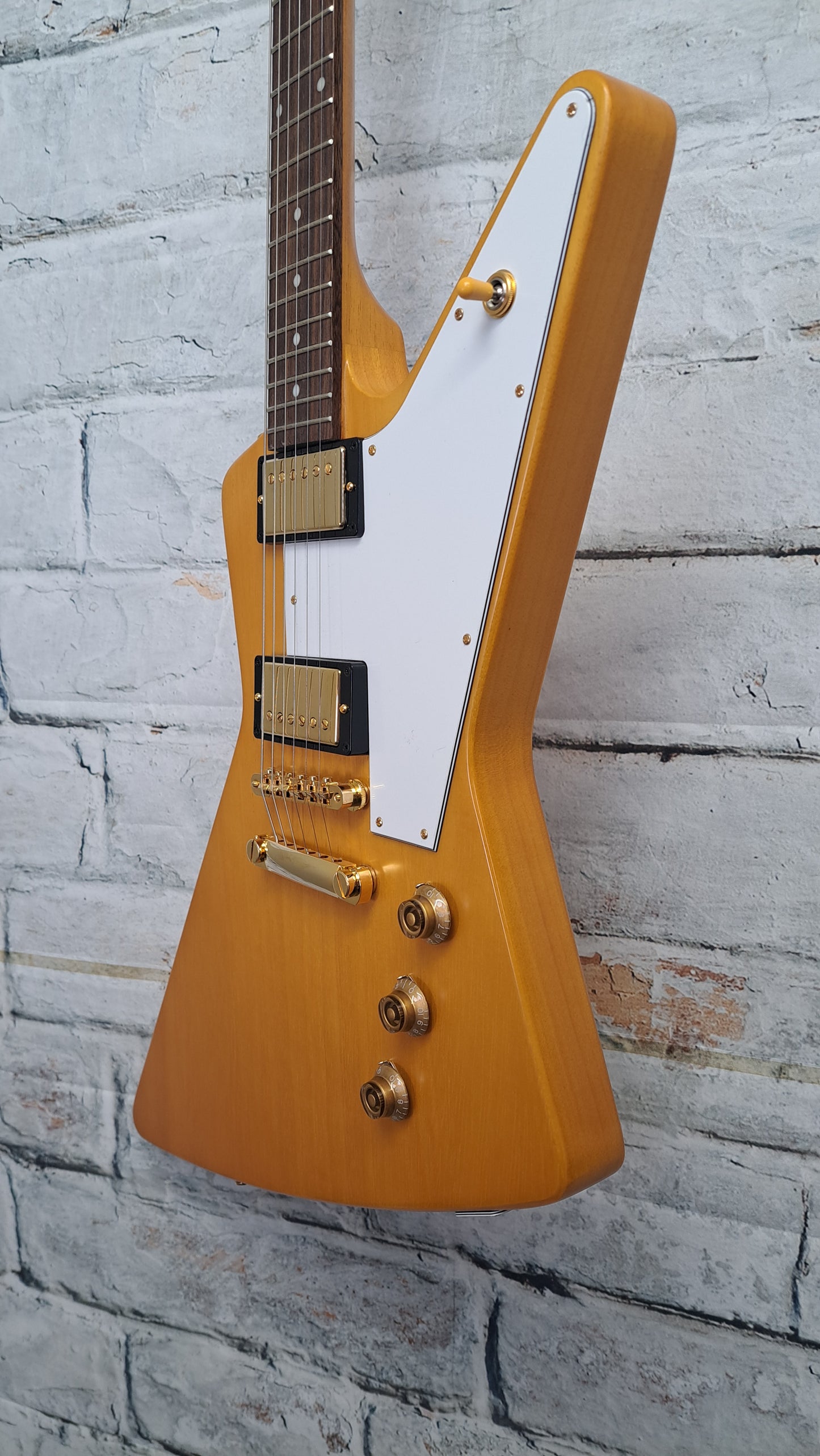 Epiphone 1958 Korina Explorer (white pickguard)