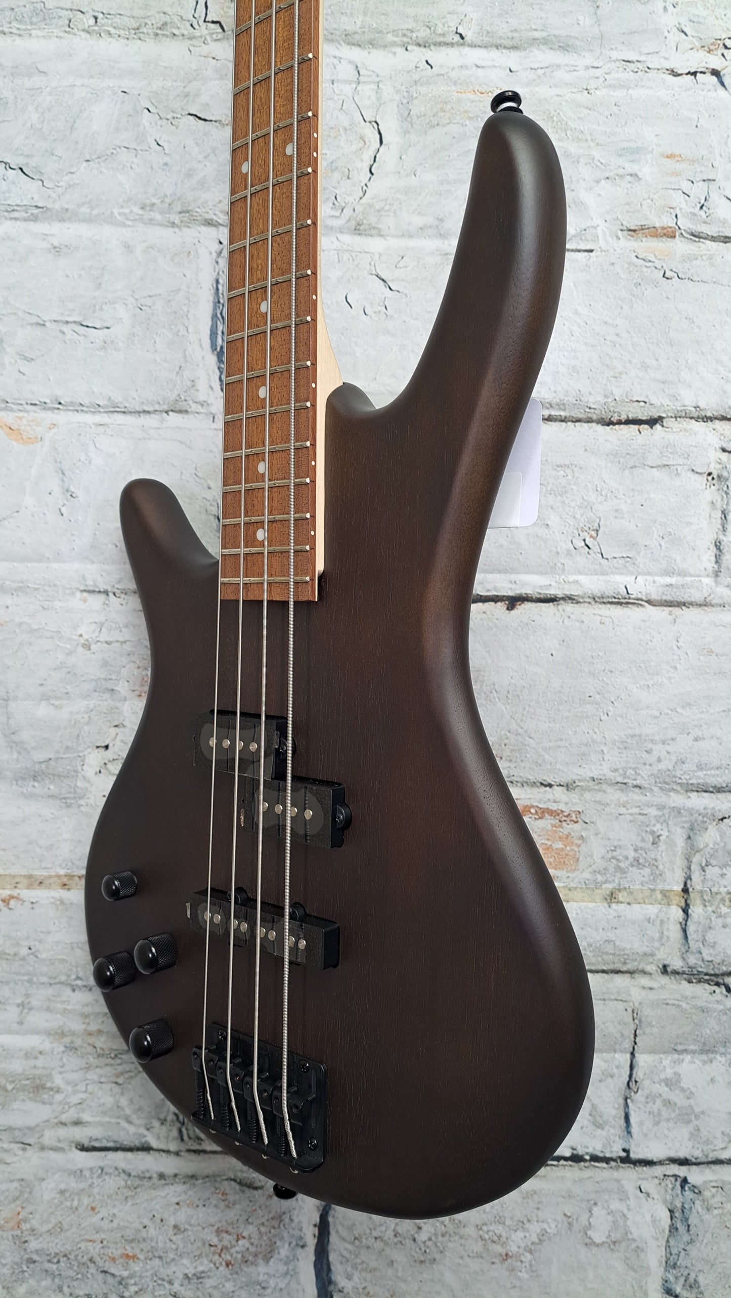 Ibanez Gio GSR200B Left-handed Bass Guitar - Walnut Flat