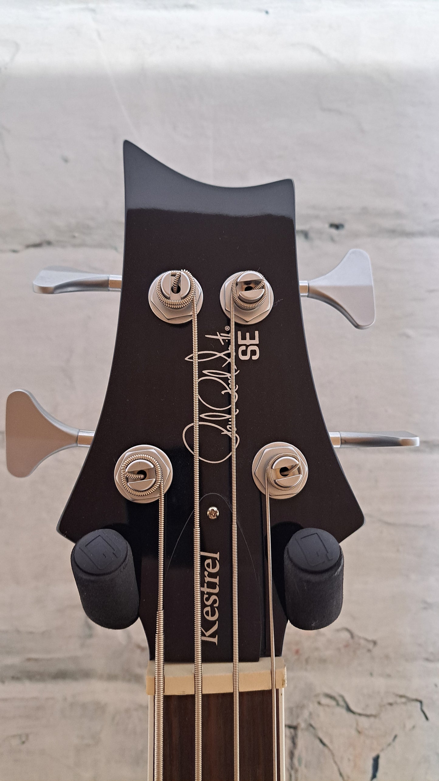 PRS SE Kestral Bass TC - Sunburst
