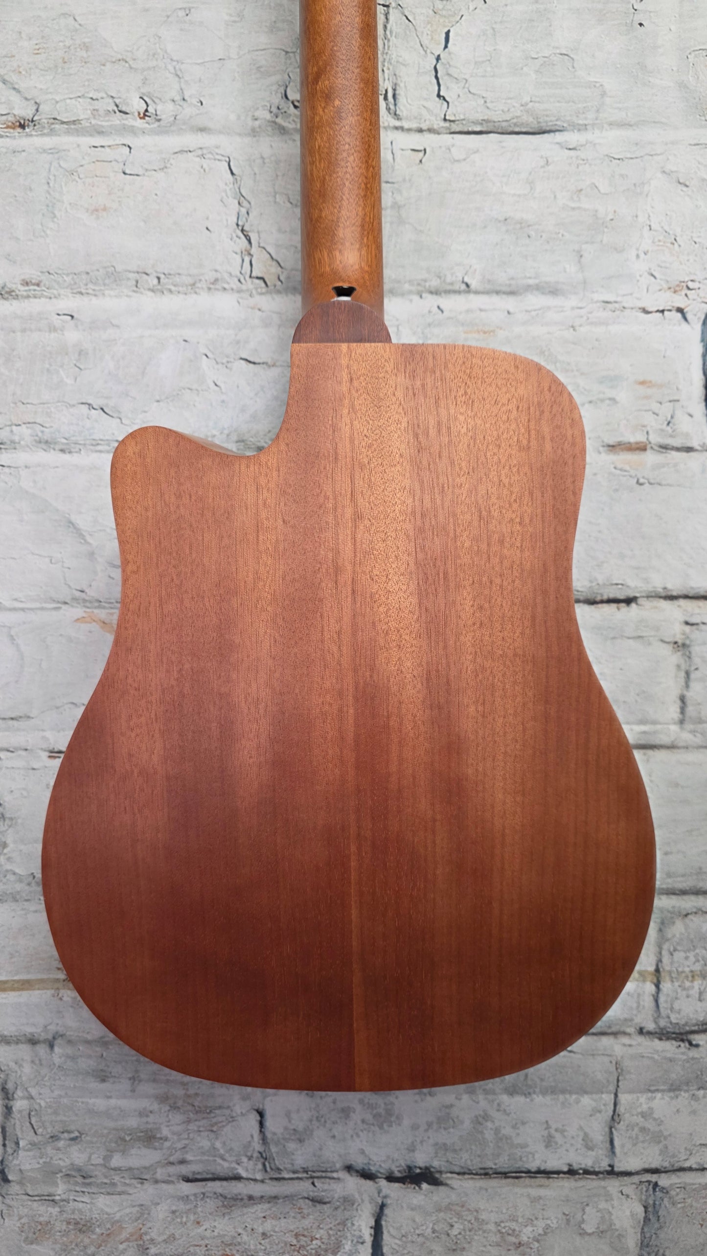 Gold Tone M-Bass25FL 25-inch Scale Fretless Acoustic-Electric MicroBass - Natural