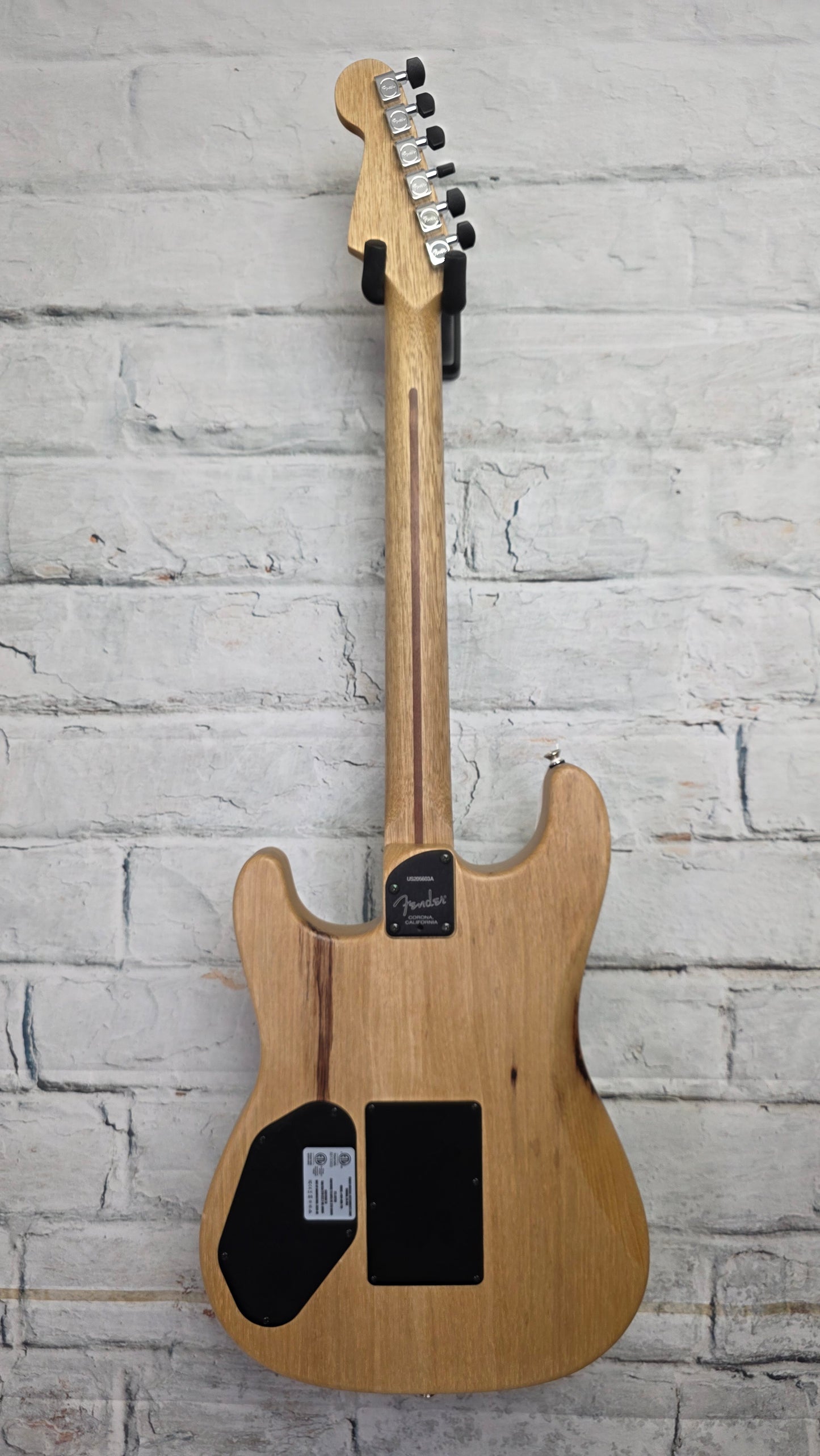 Fender American Acoustasonic Strat
