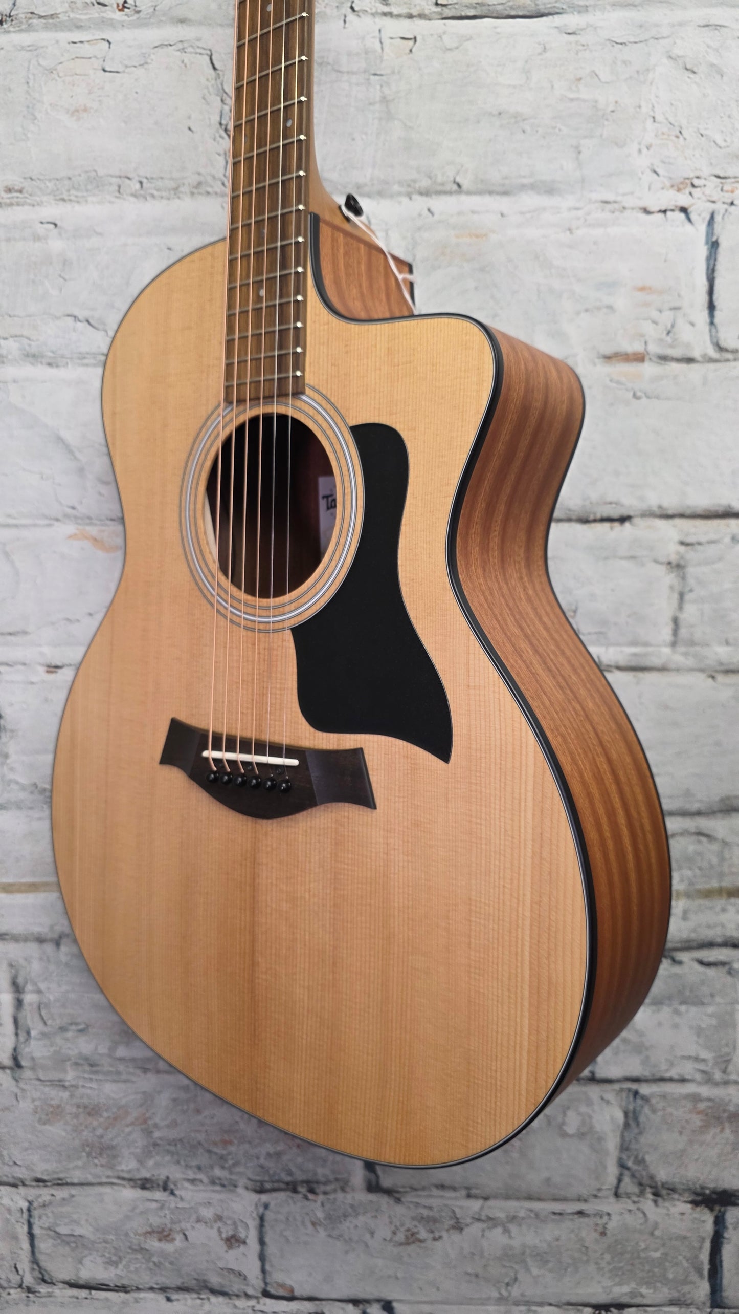 Taylor 114 CE Grand Auditorium Acoustic/Electric