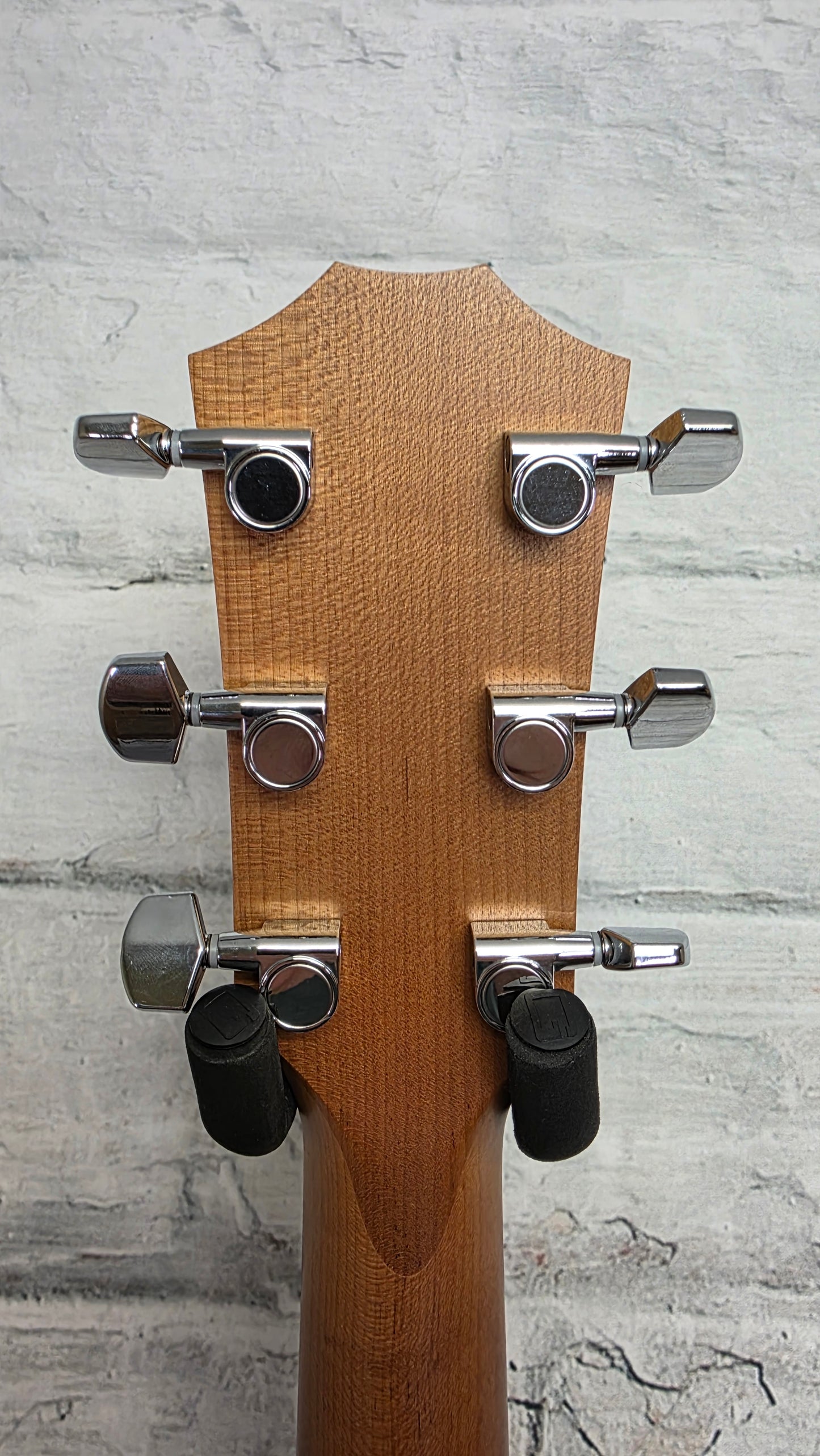 Taylor 114 CE Grand Auditorium Acoustic/Electric