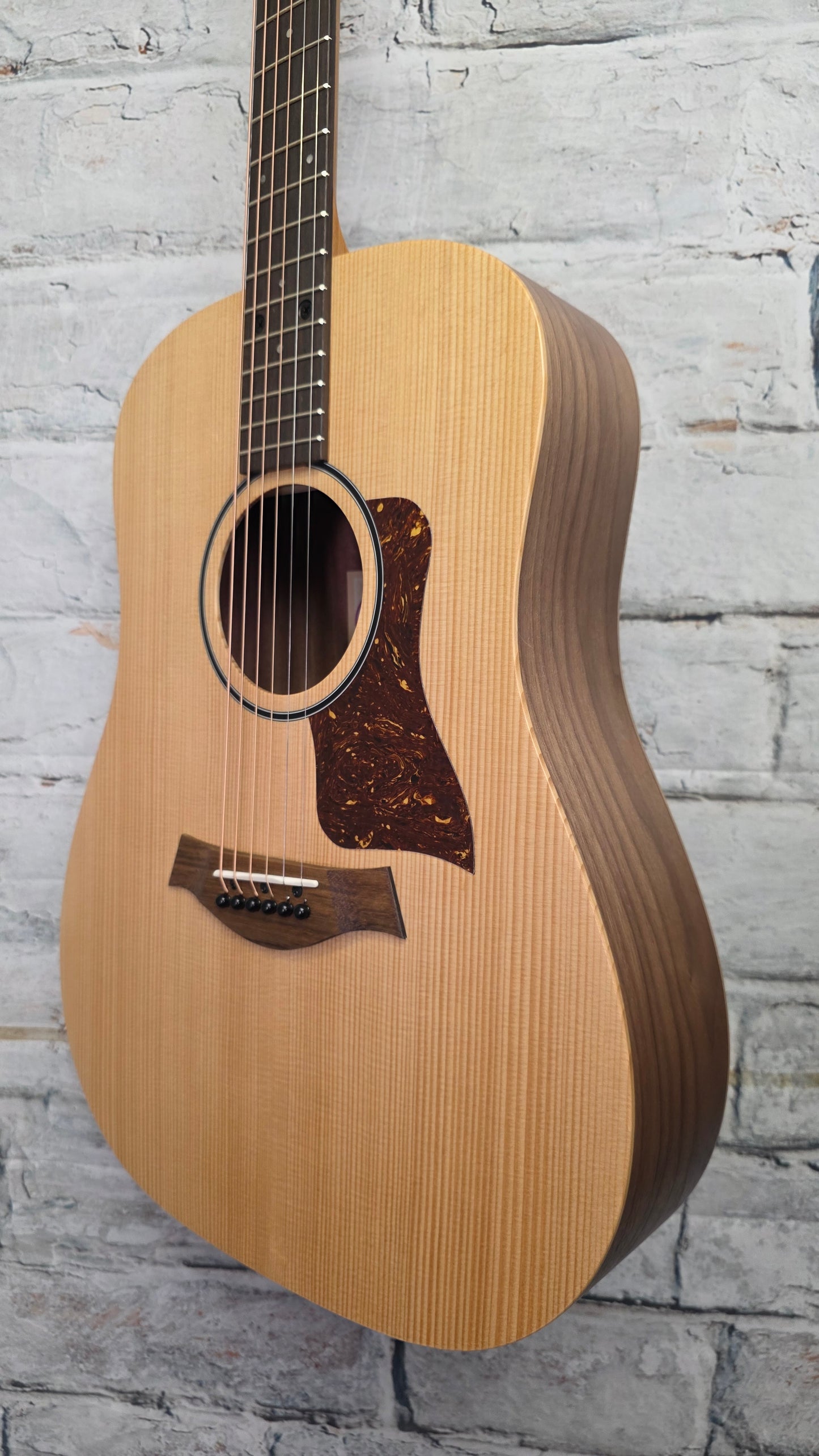 Taylor Big Baby Taylor BBTe Acoustic/Electric - Natural Sitka Spruce