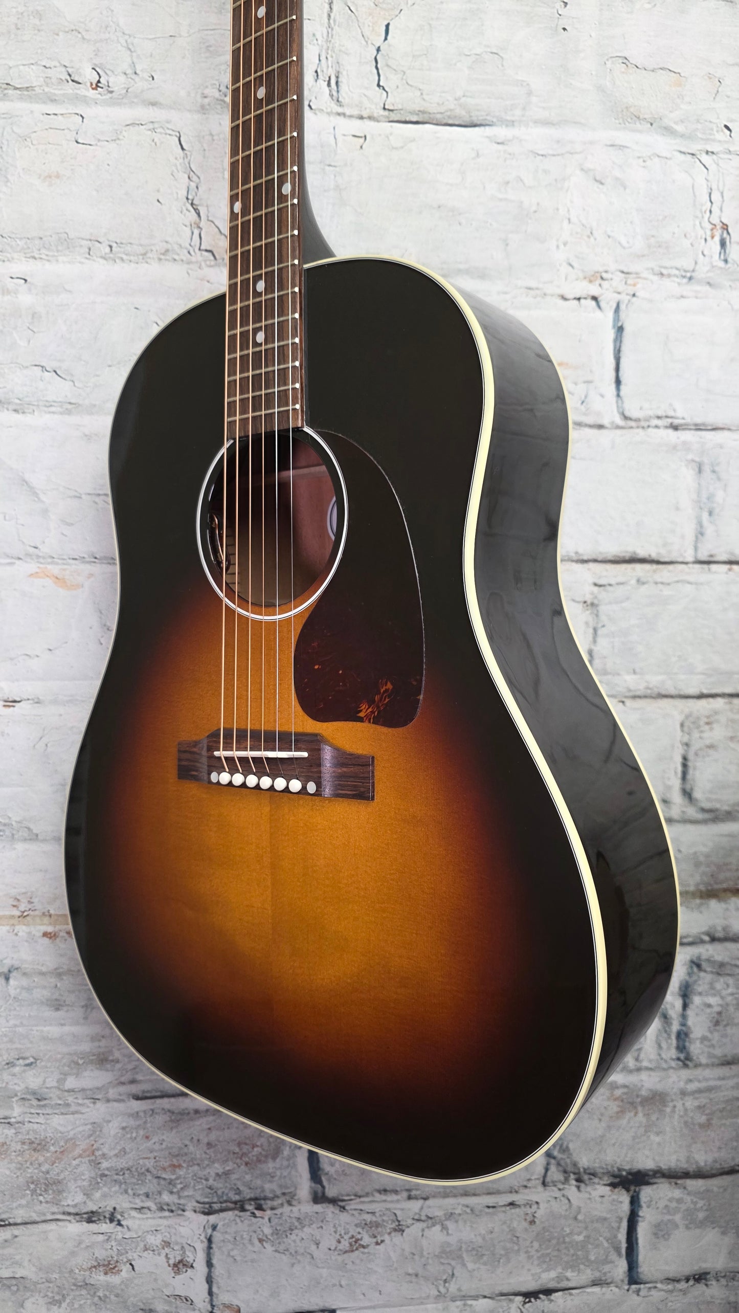 Gibson Acoustic J-45 Standard Acoustic Guitar - Vintage Sunburst