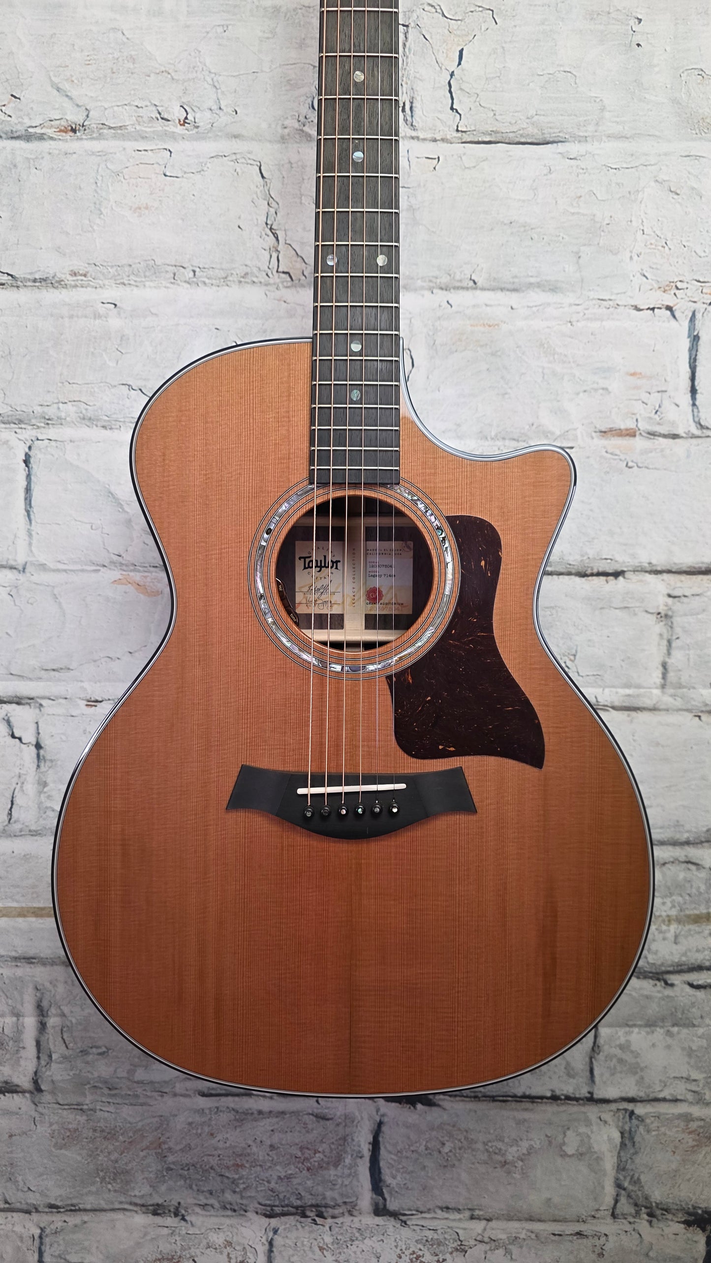 Taylor 714ce Legacy Acoustic-electric Guitar - Natural