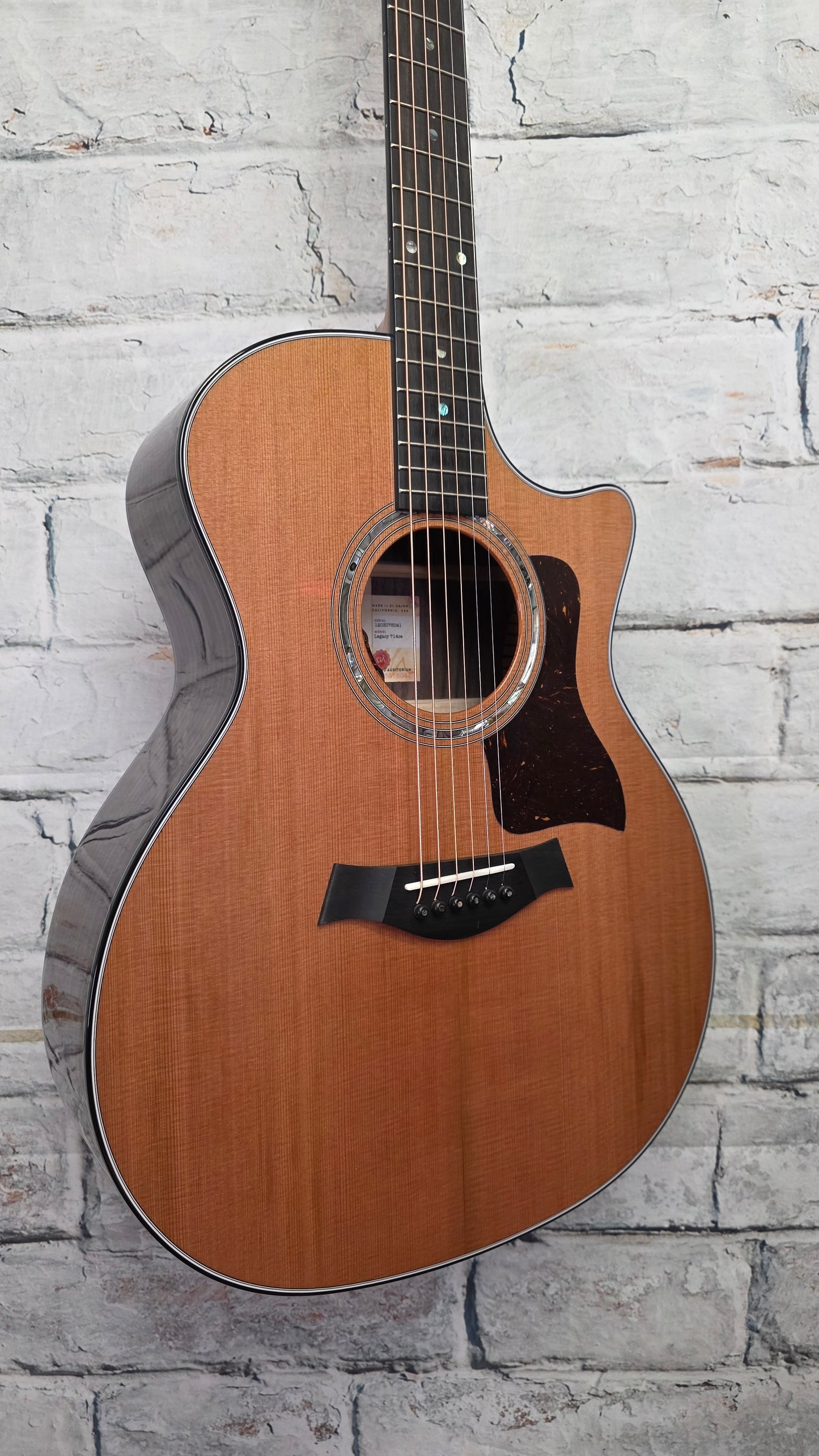 Taylor 714ce Legacy Acoustic-electric Guitar - Natural