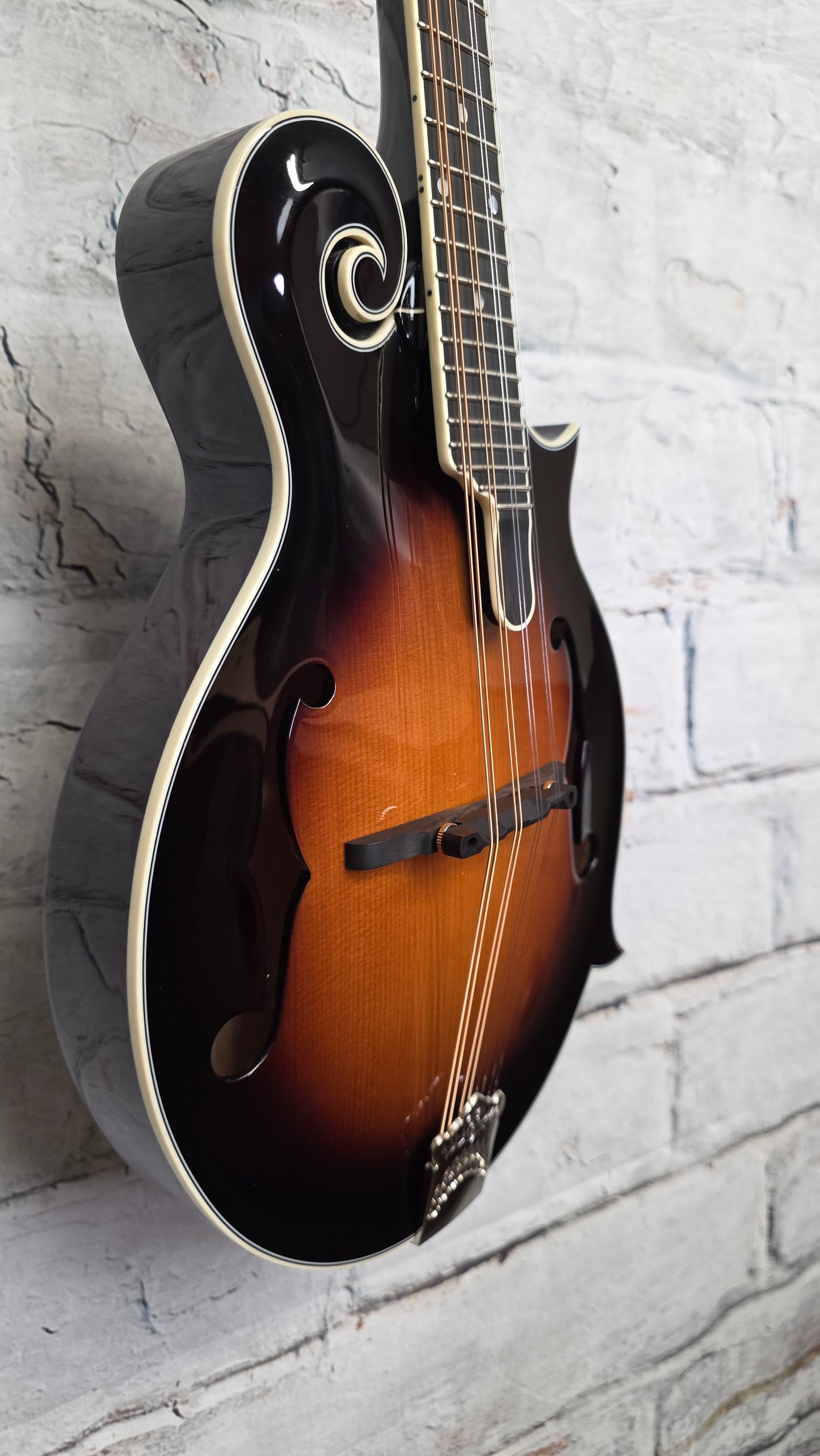 Epiphone F-5G Acoustic Mandolin - Cremona Sunburst