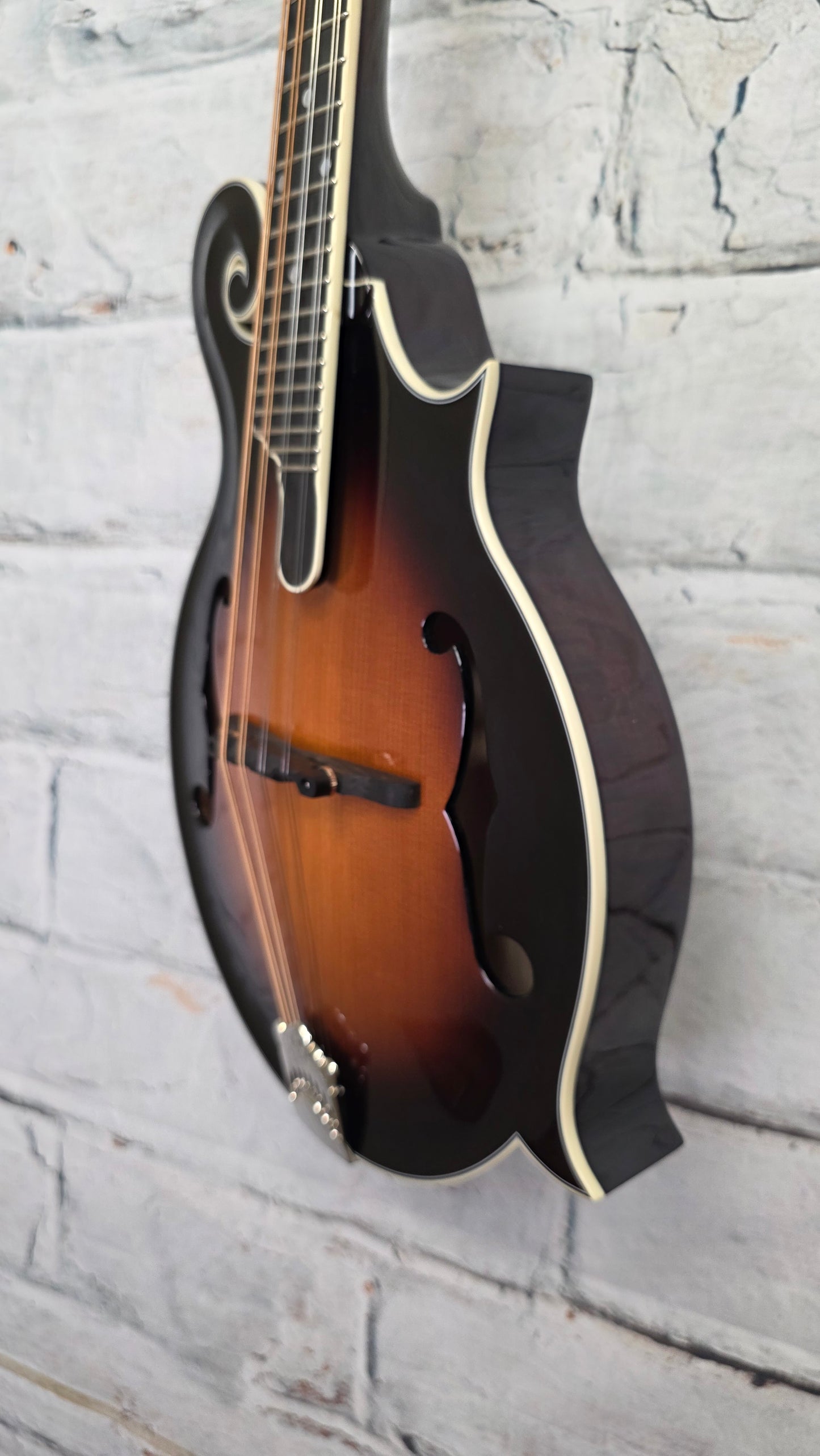 Epiphone F-5G Acoustic Mandolin - Cremona Sunburst