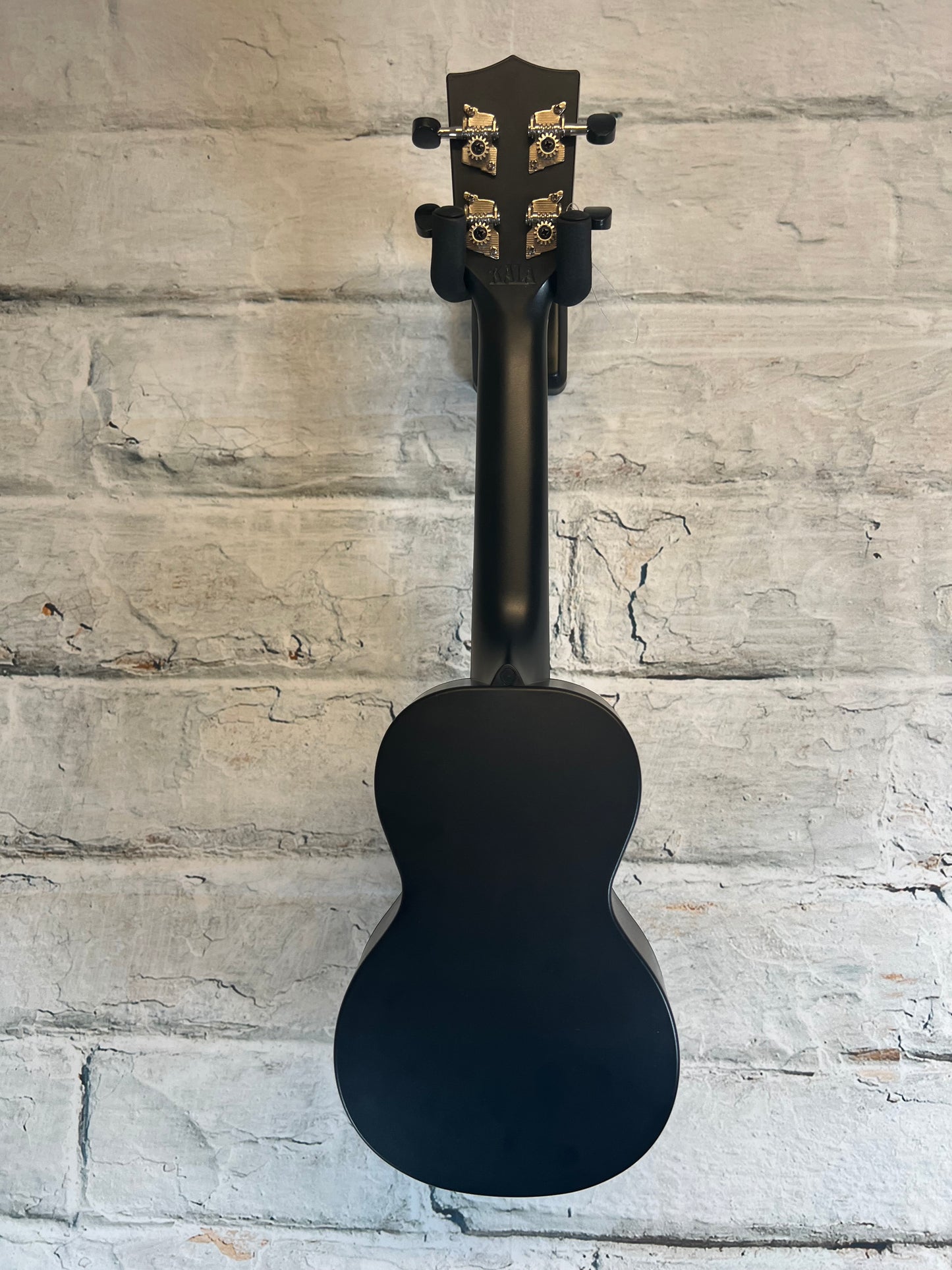 Kala Learn To Play Color Chord Black Soprano Ukulele Starter Kit