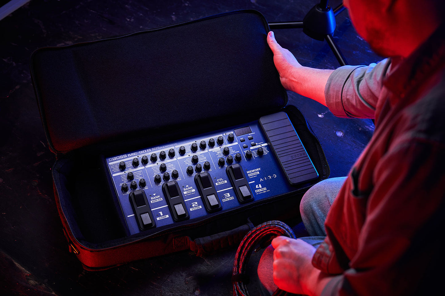 Boss ME-90B Bass Guitar Multi-Effects Pedal