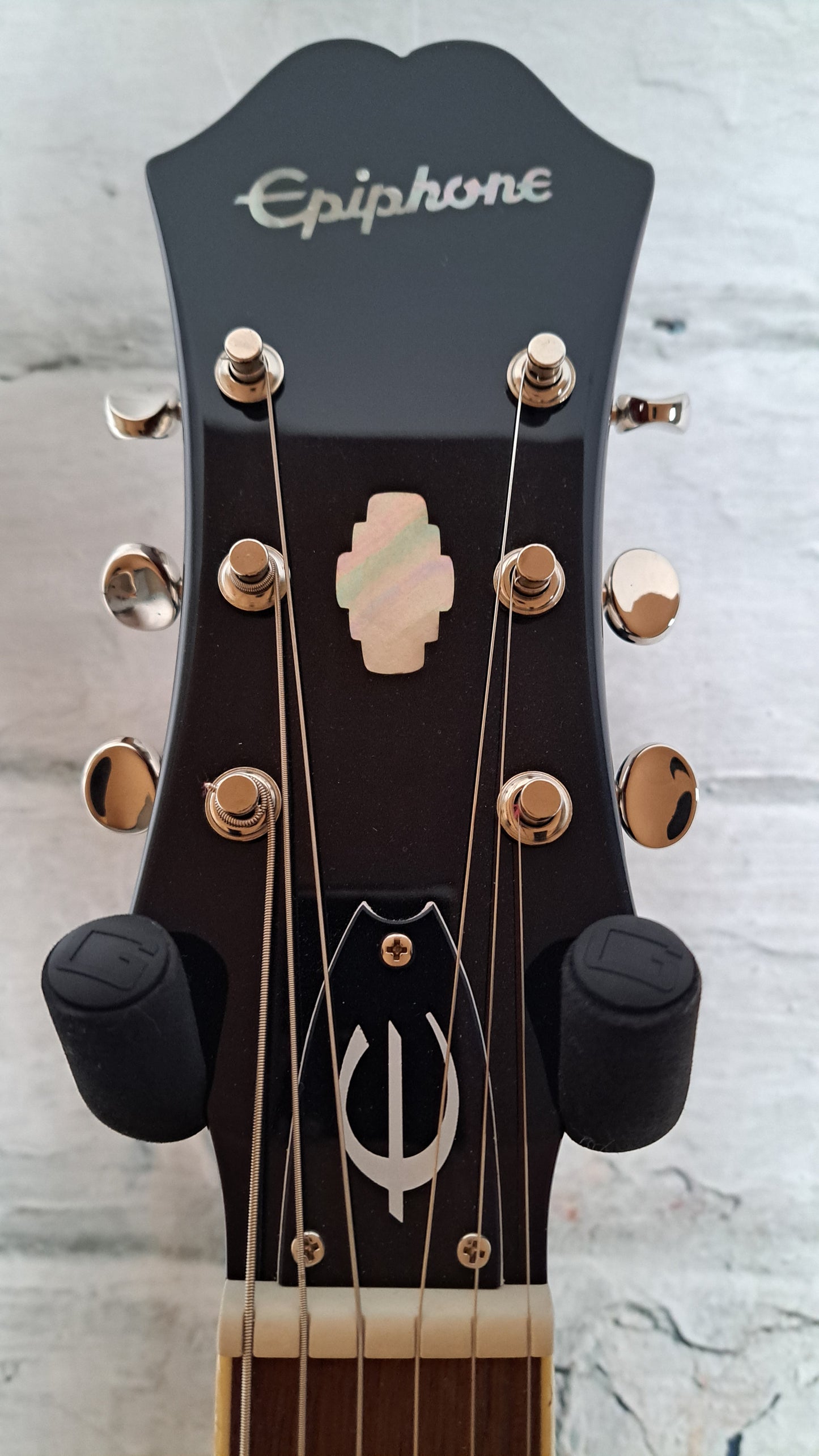 Epiphone Riviera Semi-Hollow w/Frequensator - Royal Tan