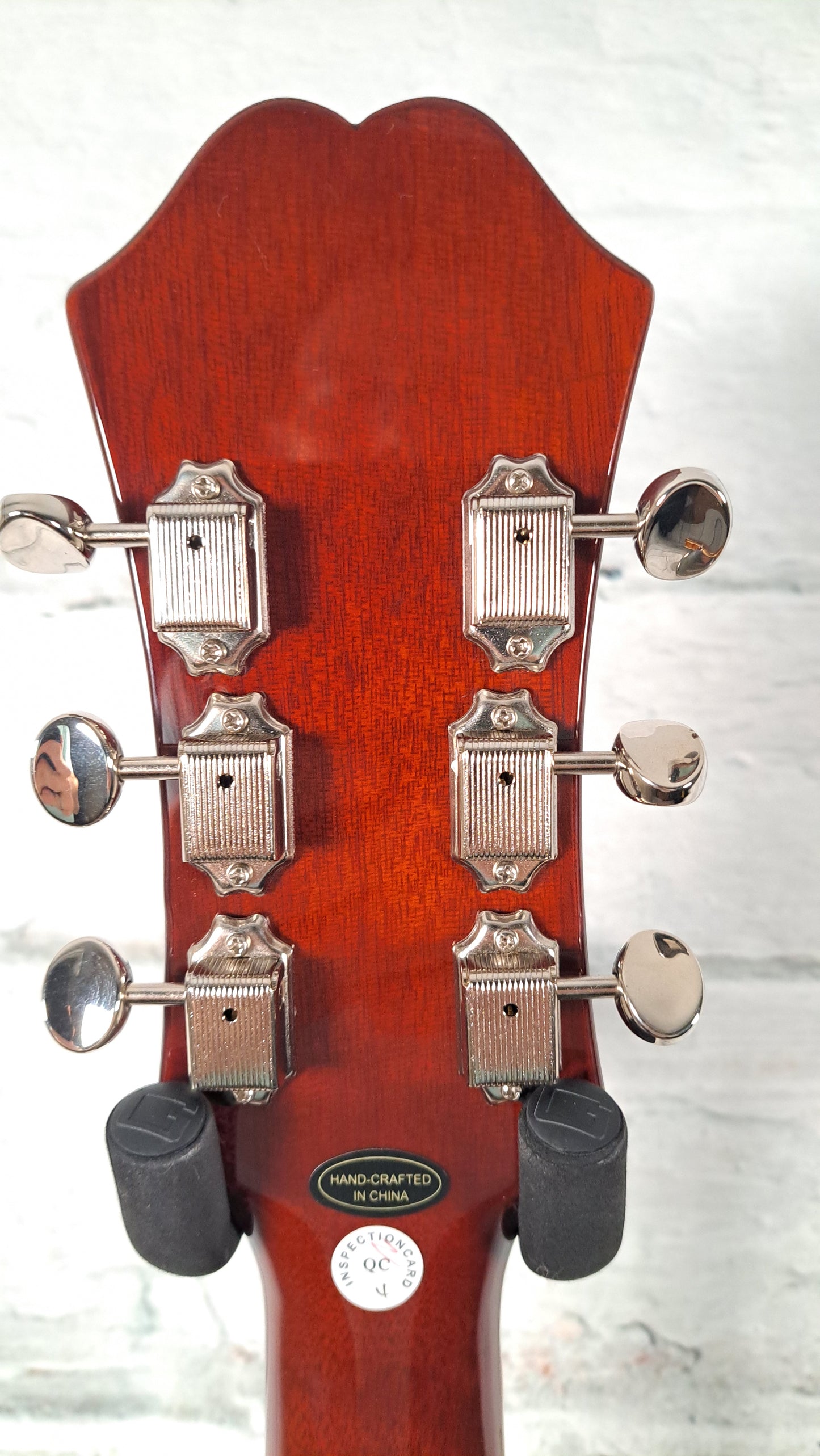 Epiphone Riviera Semi-Hollow w/Frequensator - Royal Tan