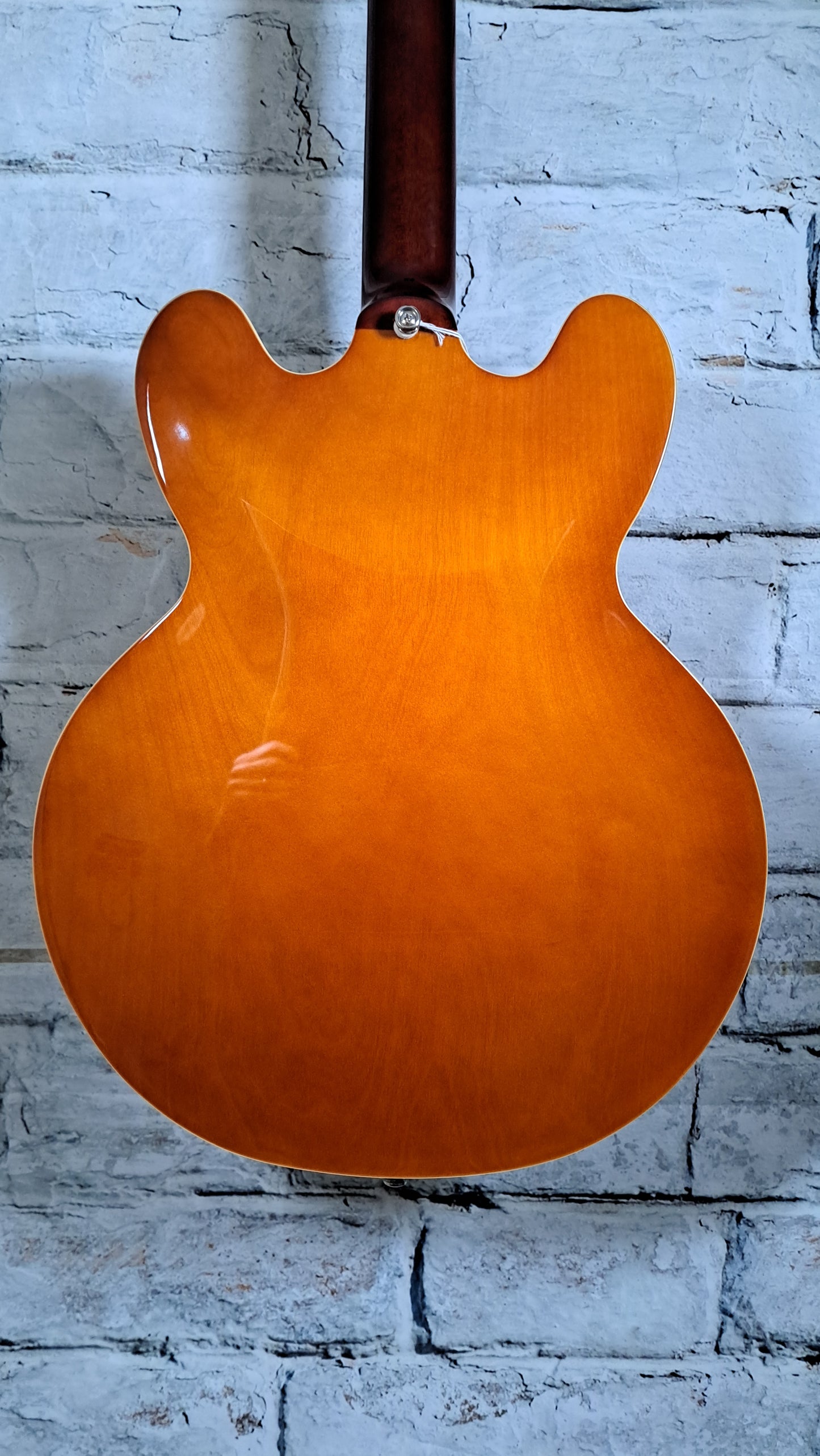 Epiphone Riviera Semi-Hollow w/Frequensator - Royal Tan