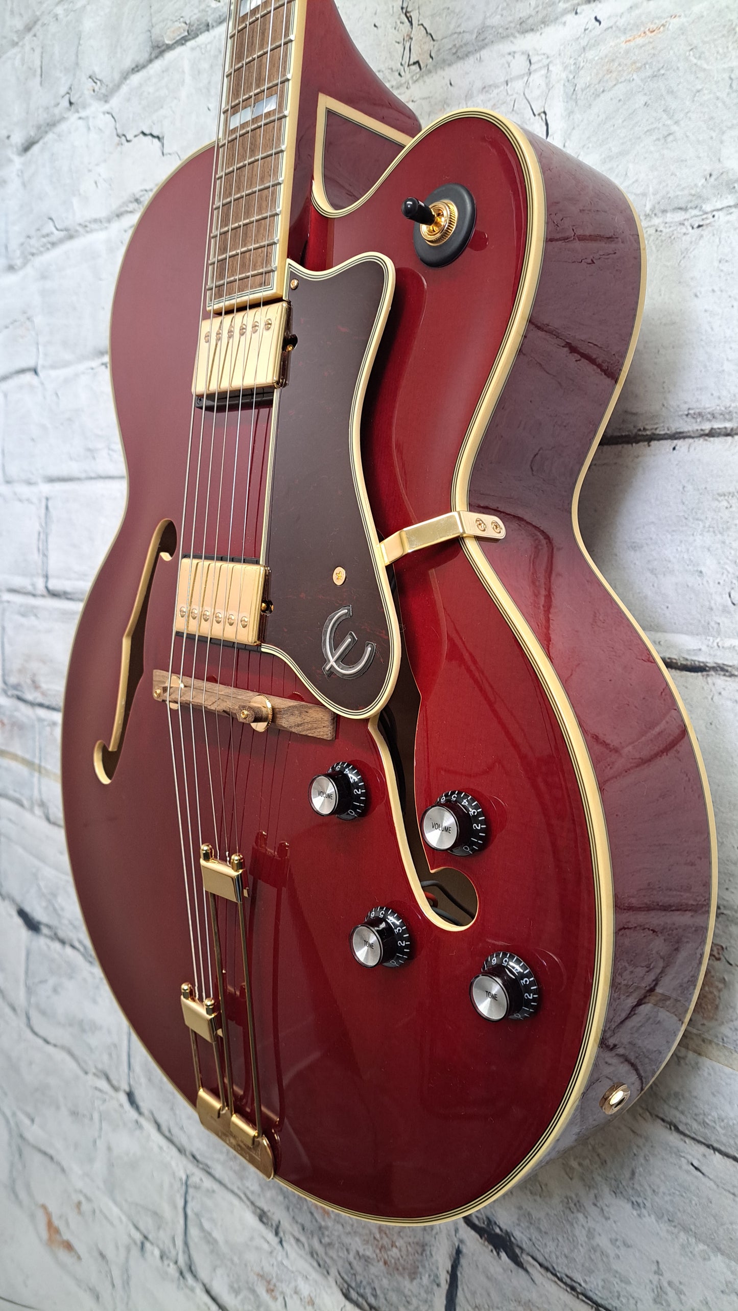 Epiphone Broadway Hollowbody Wine Red