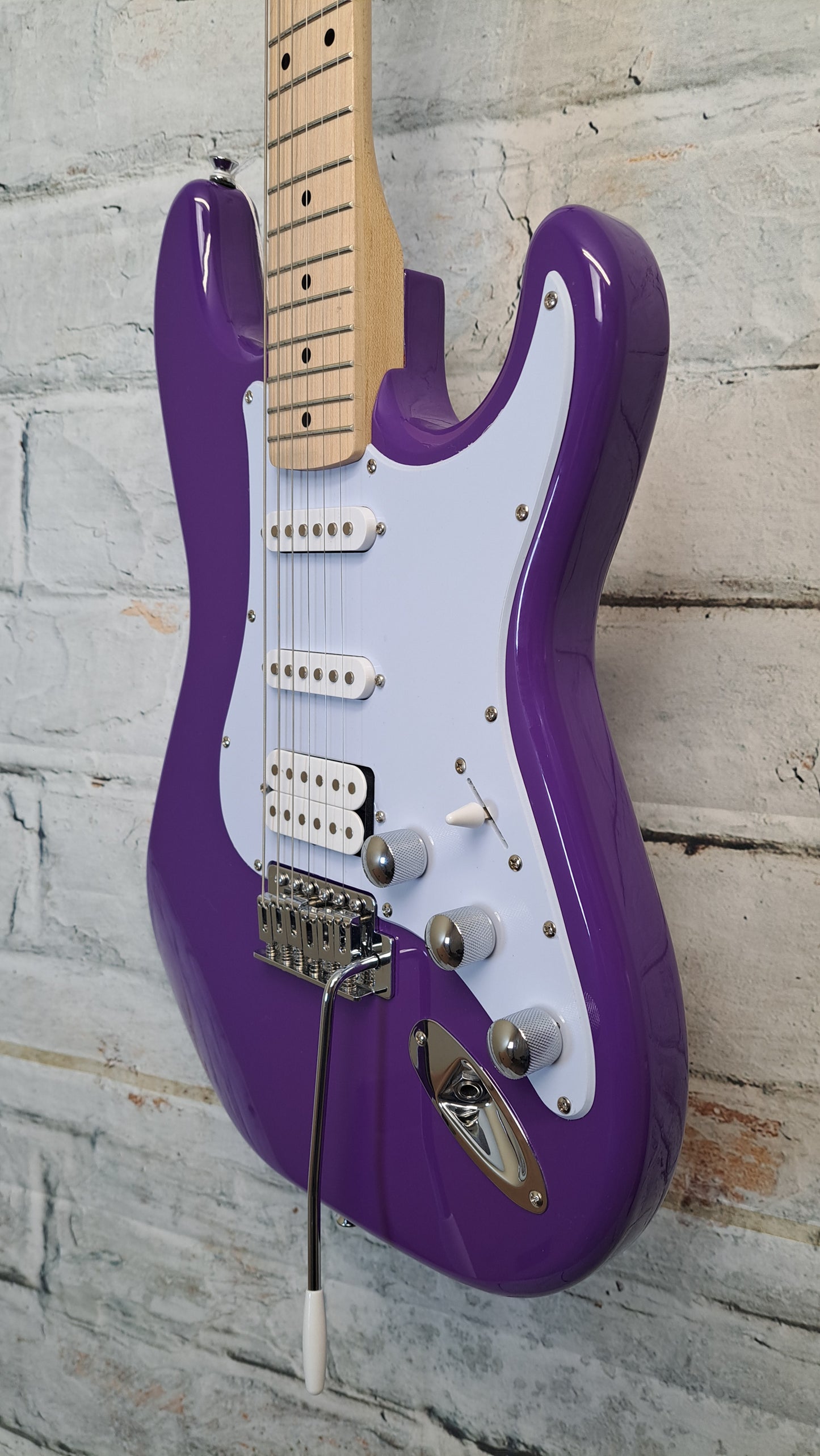 Kramer Focus VT-211S Strat-Style - Purple