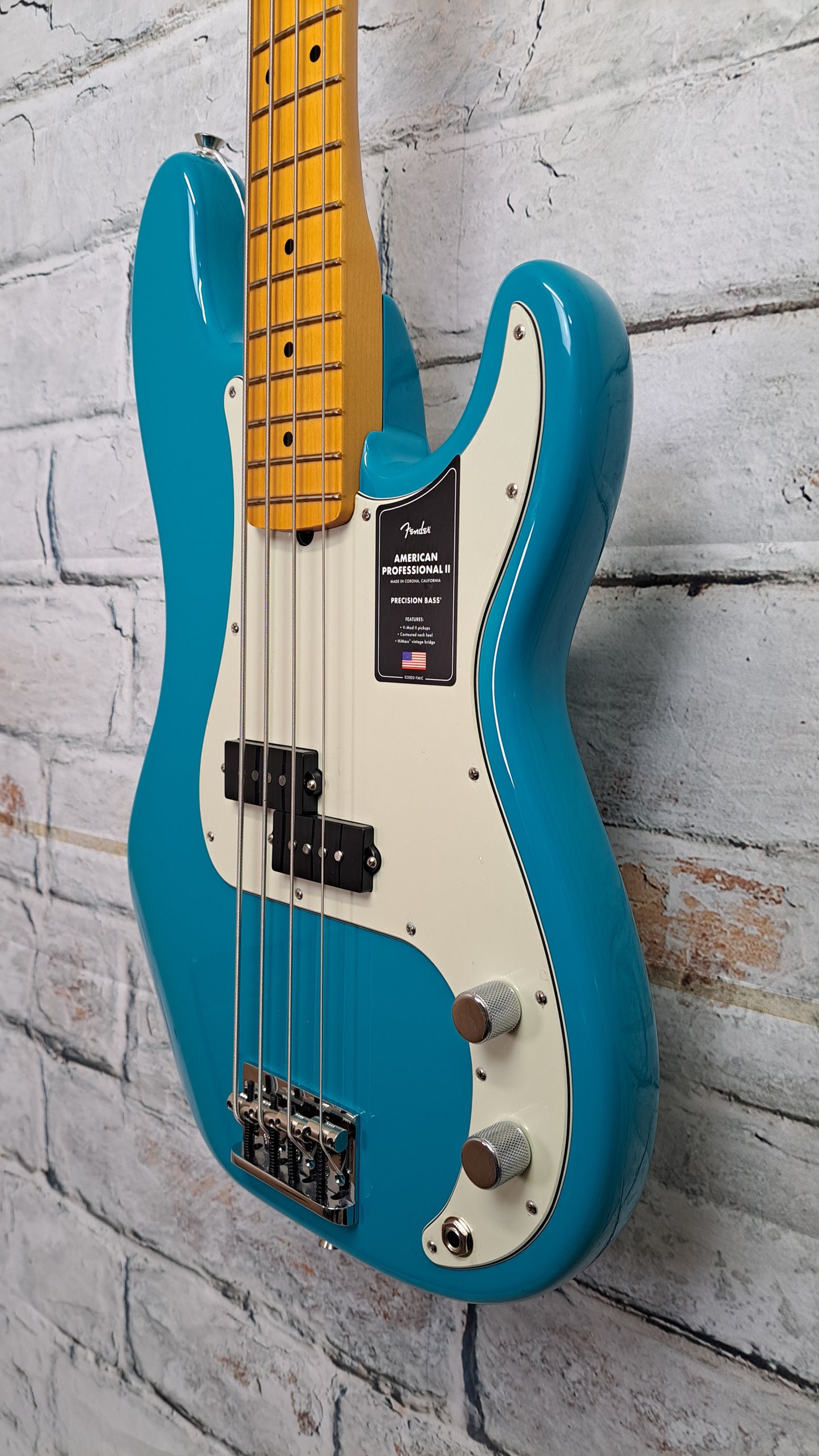 Fender American Professional II Precision Bass - Miami Blue