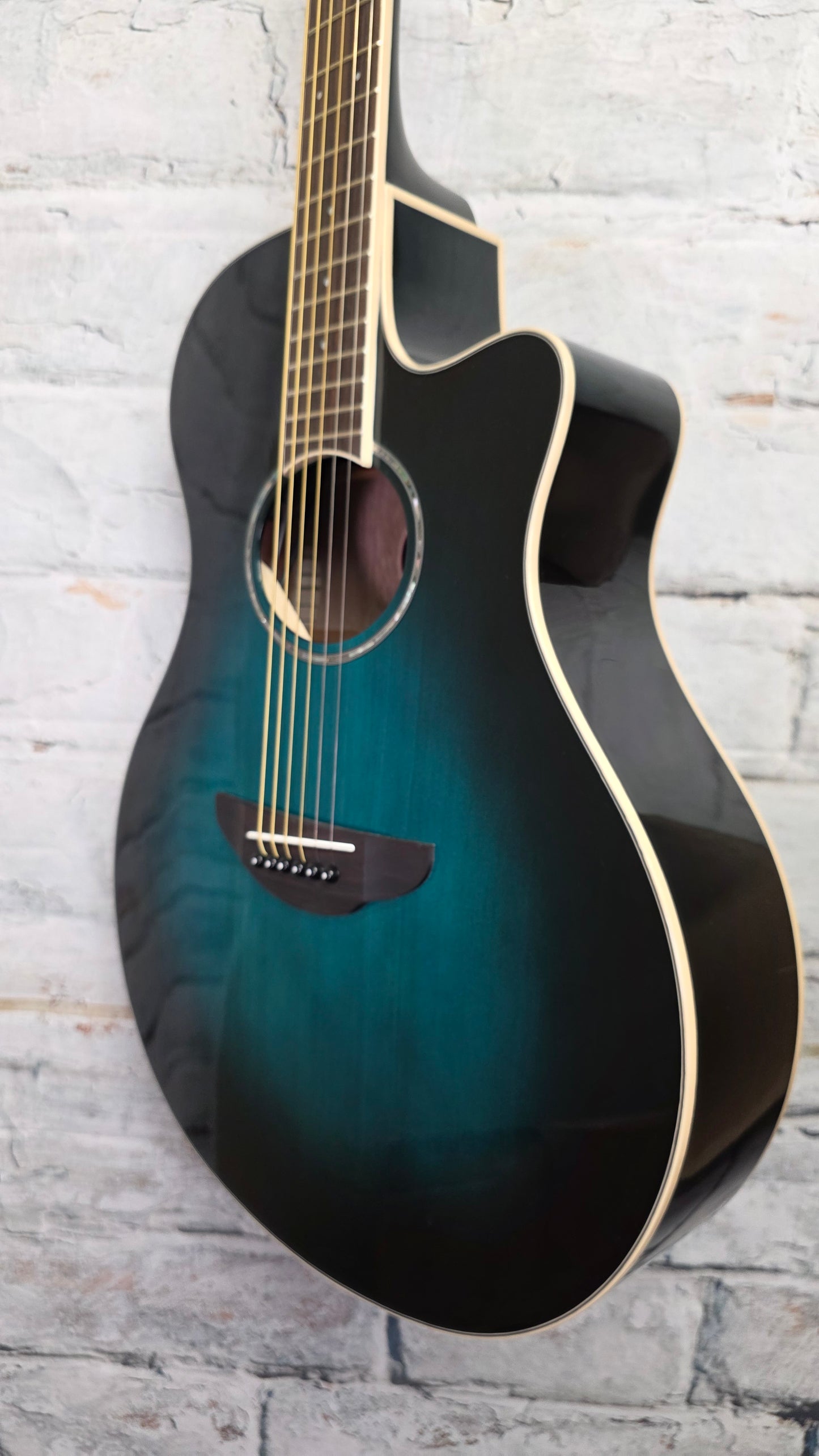 Yamaha Thinline - Oriental Blue Burst