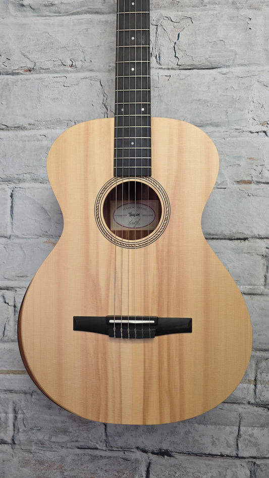 Taylor A12-N Academy Series Acoustic Nylon String