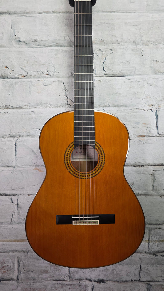 Yamaha GC12C Classical Guitar - Natural Cedar Top