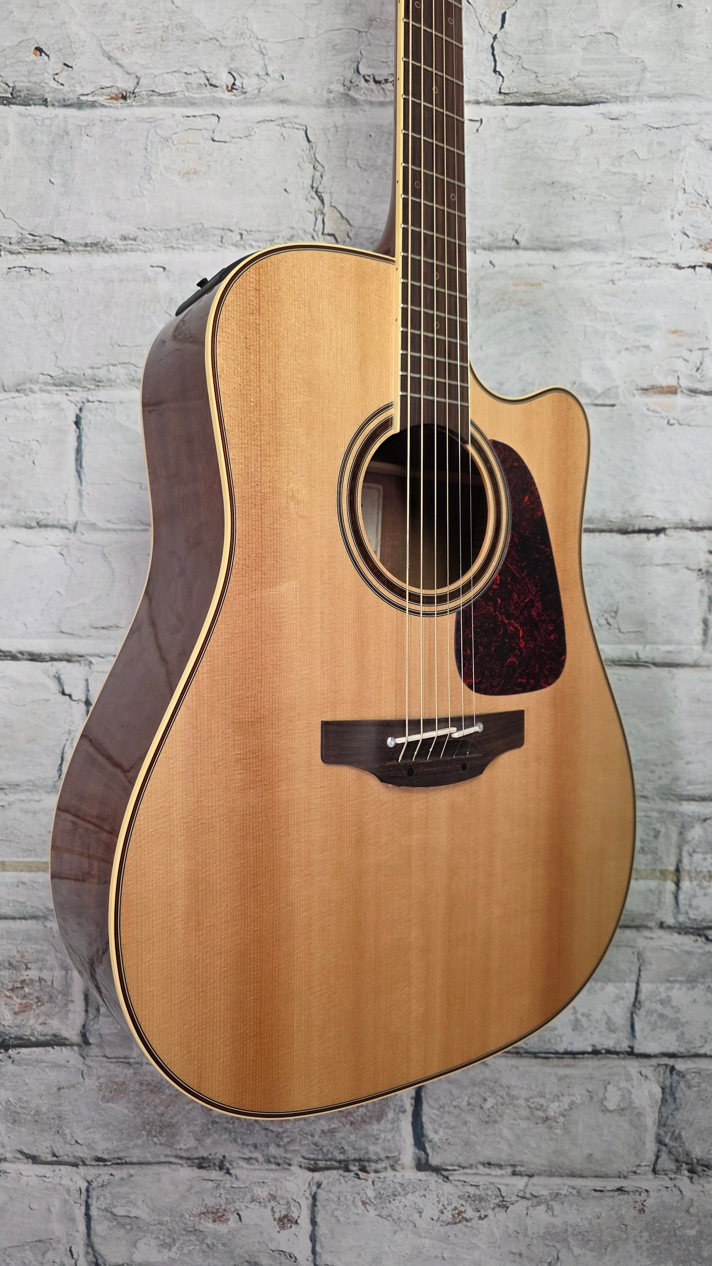 Takamine Pro JP4DC Acoustic-Electric Guitar - Natural