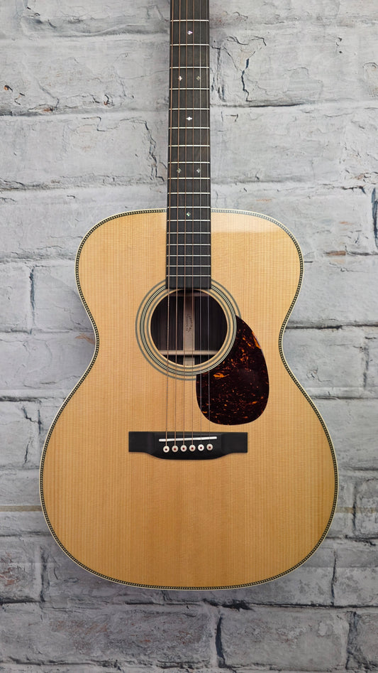 Martin OM28 Acoustic Guitar