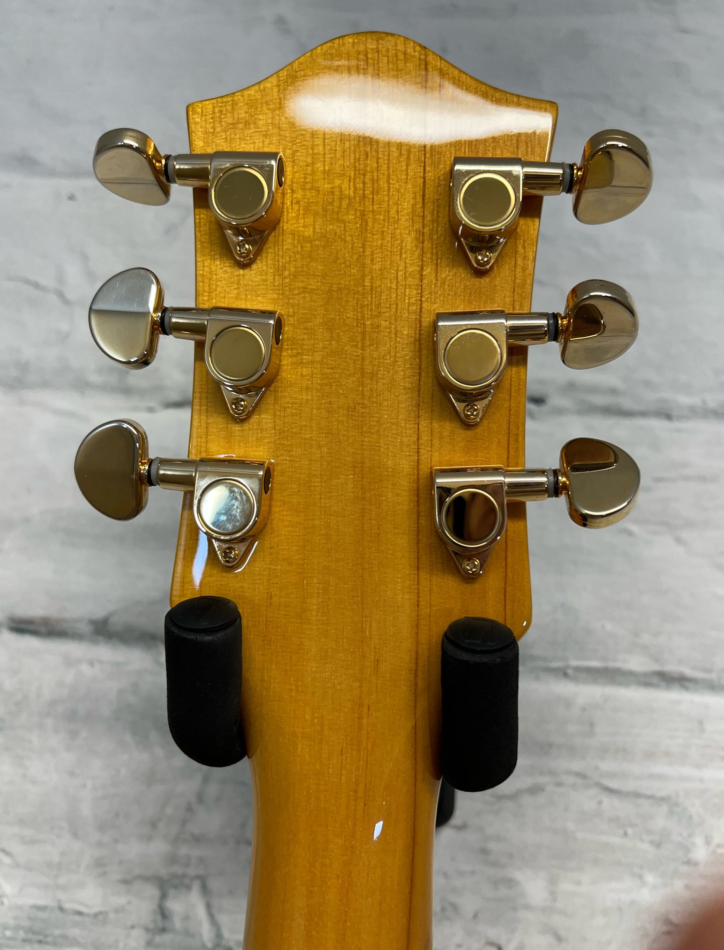 Used Gretsch G2410TG Hollow Body Electric Guitar w/ gold Bigsby