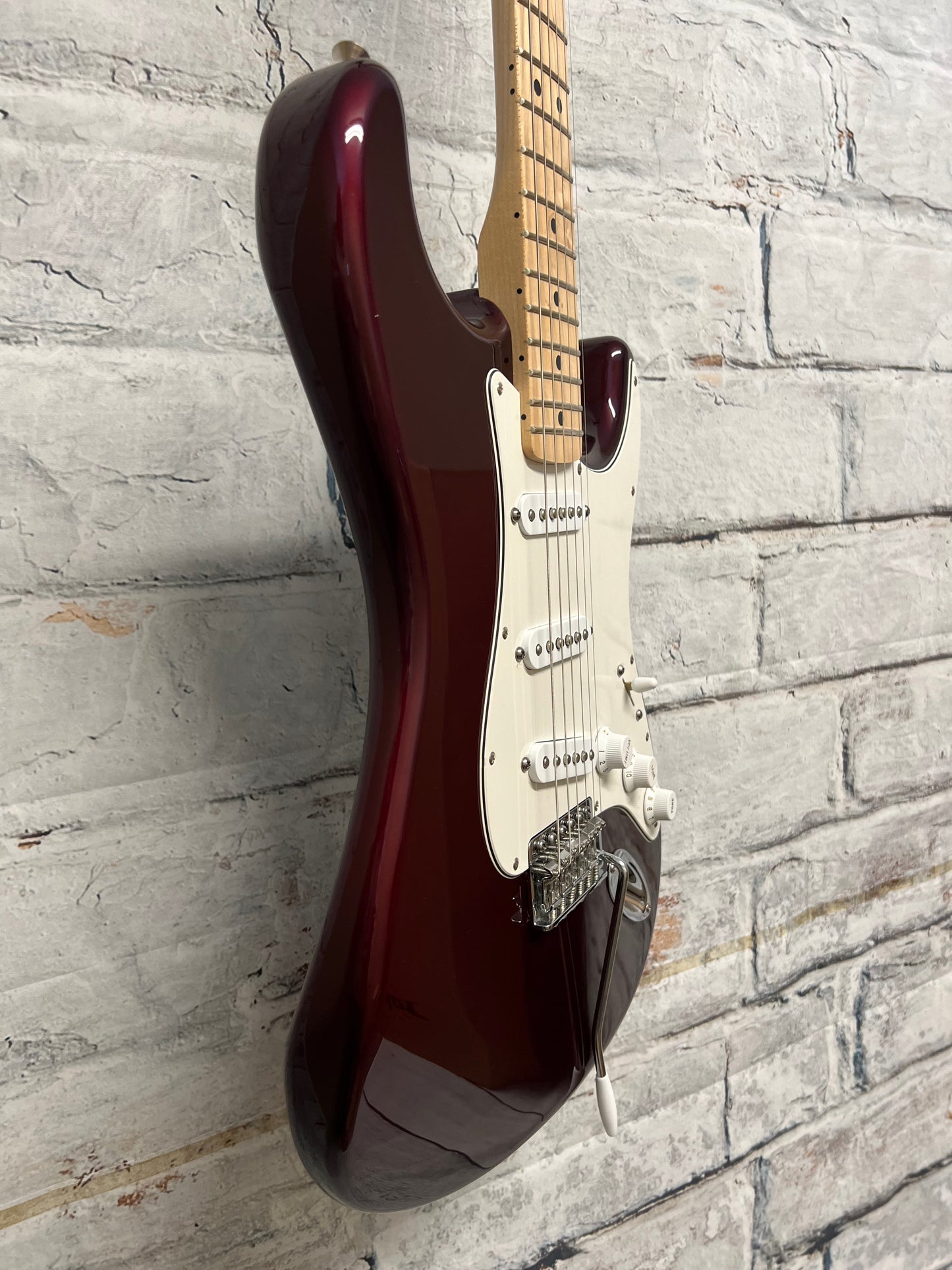 Used Fender 60th Anniversary Standard Stratocaster- Burgandy