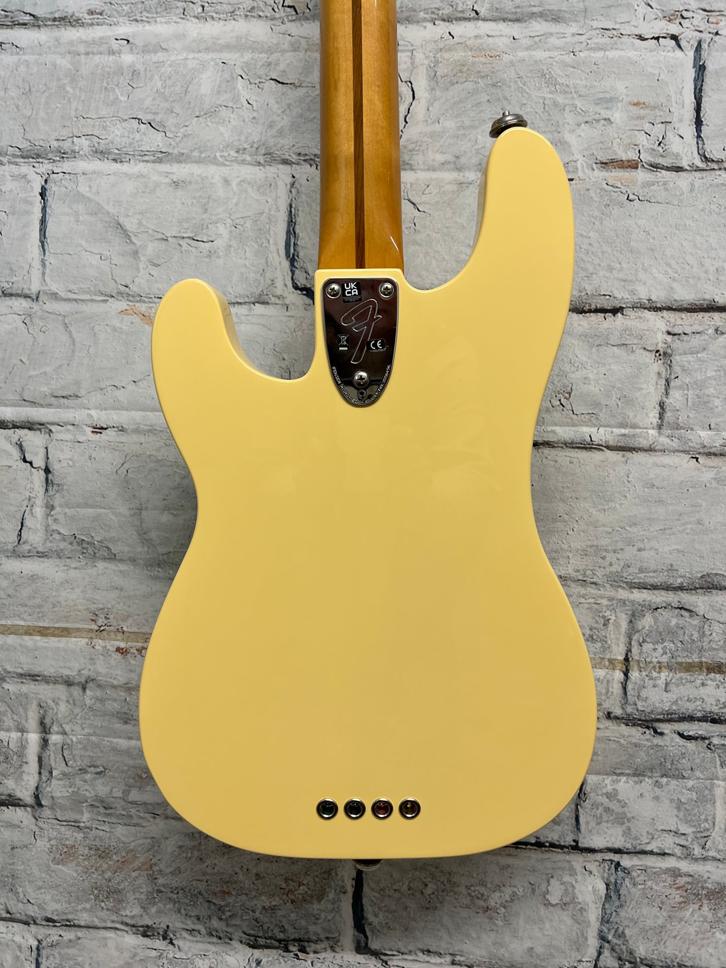 Used Fender Vintera II 70s Telecaster Bass with Upgrade-Vintage White