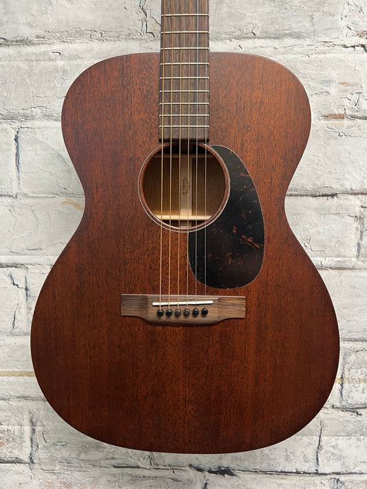 Martin 000-15M All Solid Mahogany Acoustic Guitar