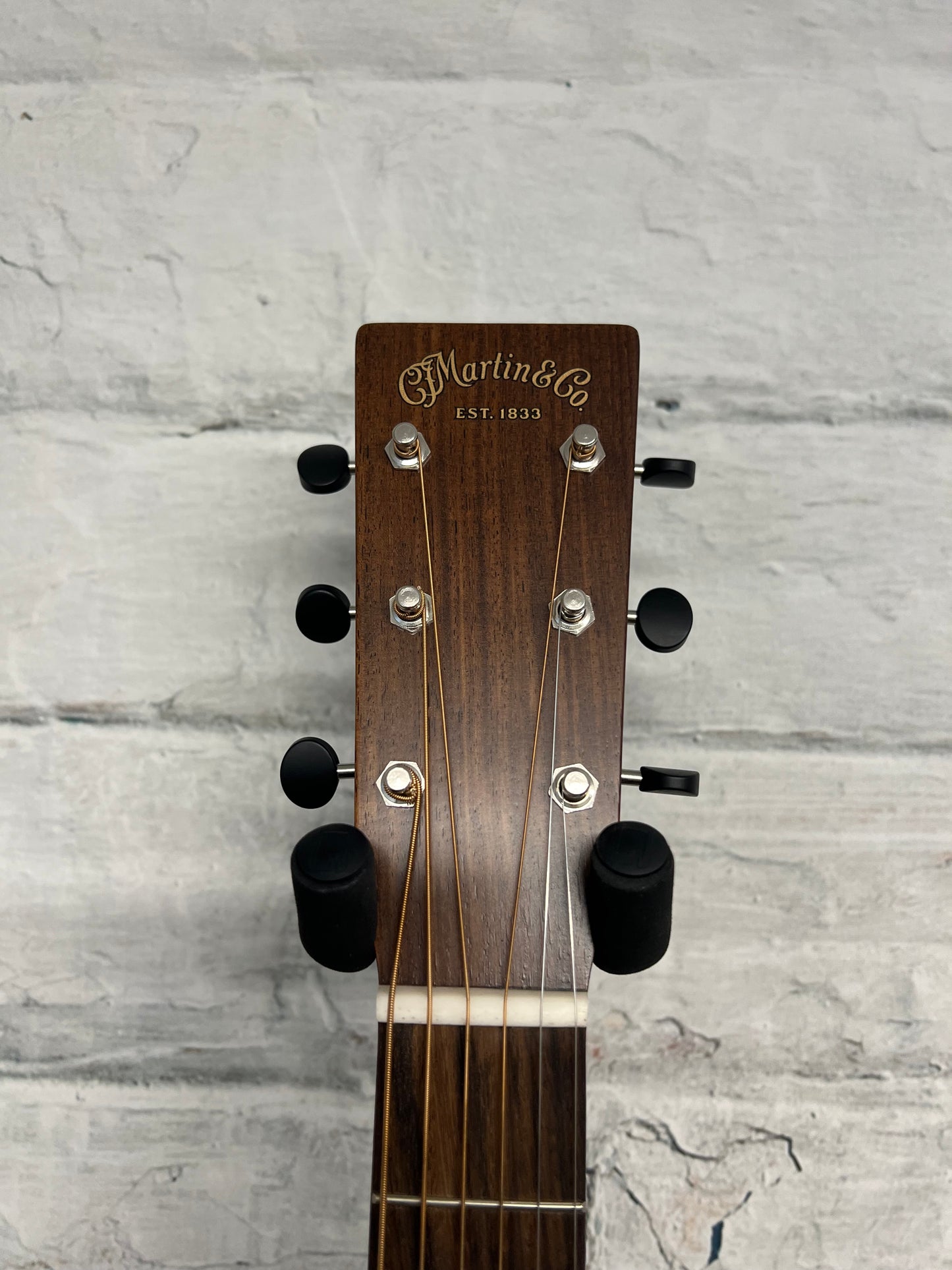 Martin 000-15M All Solid Mahogany Acoustic Guitar