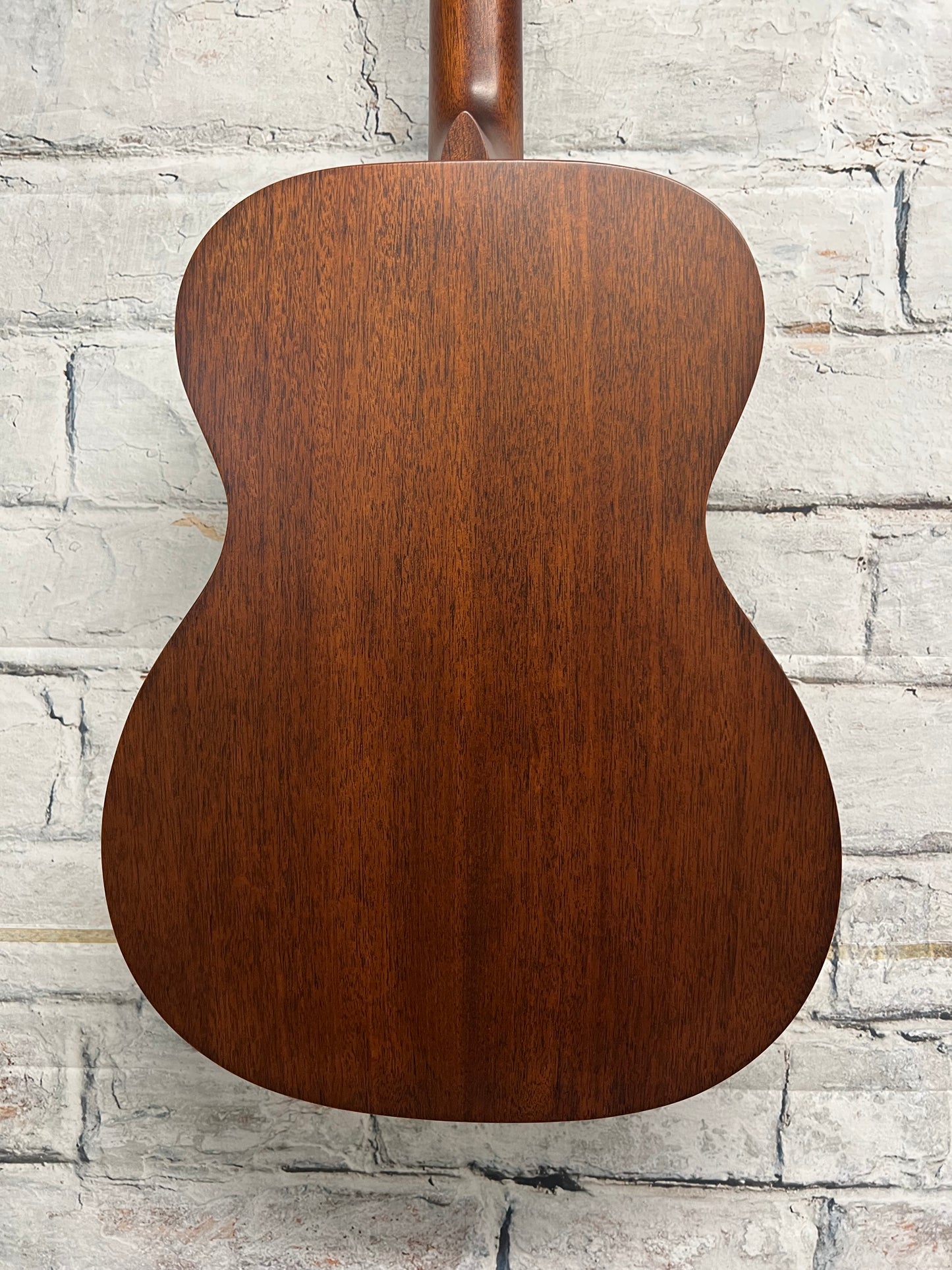 Martin 000-15M All Solid Mahogany Acoustic Guitar