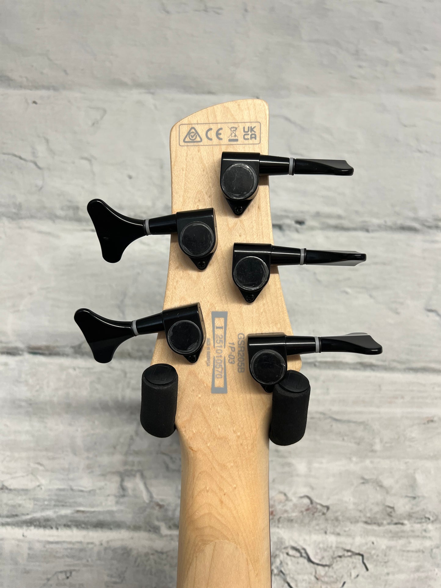 Ibanez 5 String Electric Bass, Poplar body, Maple Neck, P&J Pickups
