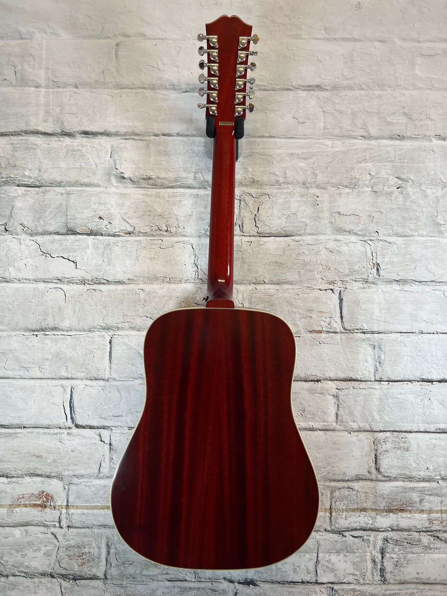 Epiphone Hummingbird 12-string- (all solid wood) Aged Cherry Sun