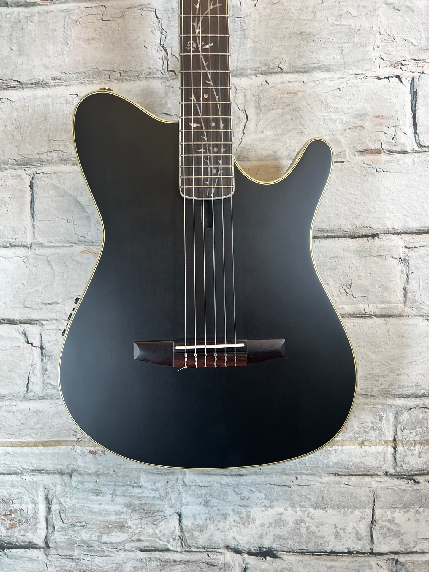 Ibanez TOD10N Tim Henson Signature Nylon String Acoustic