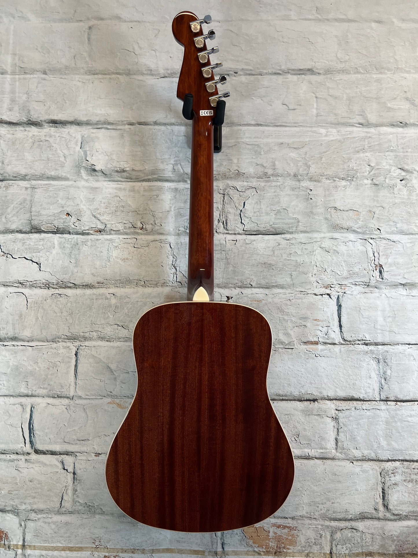 Fender California Standard Redondo Mini