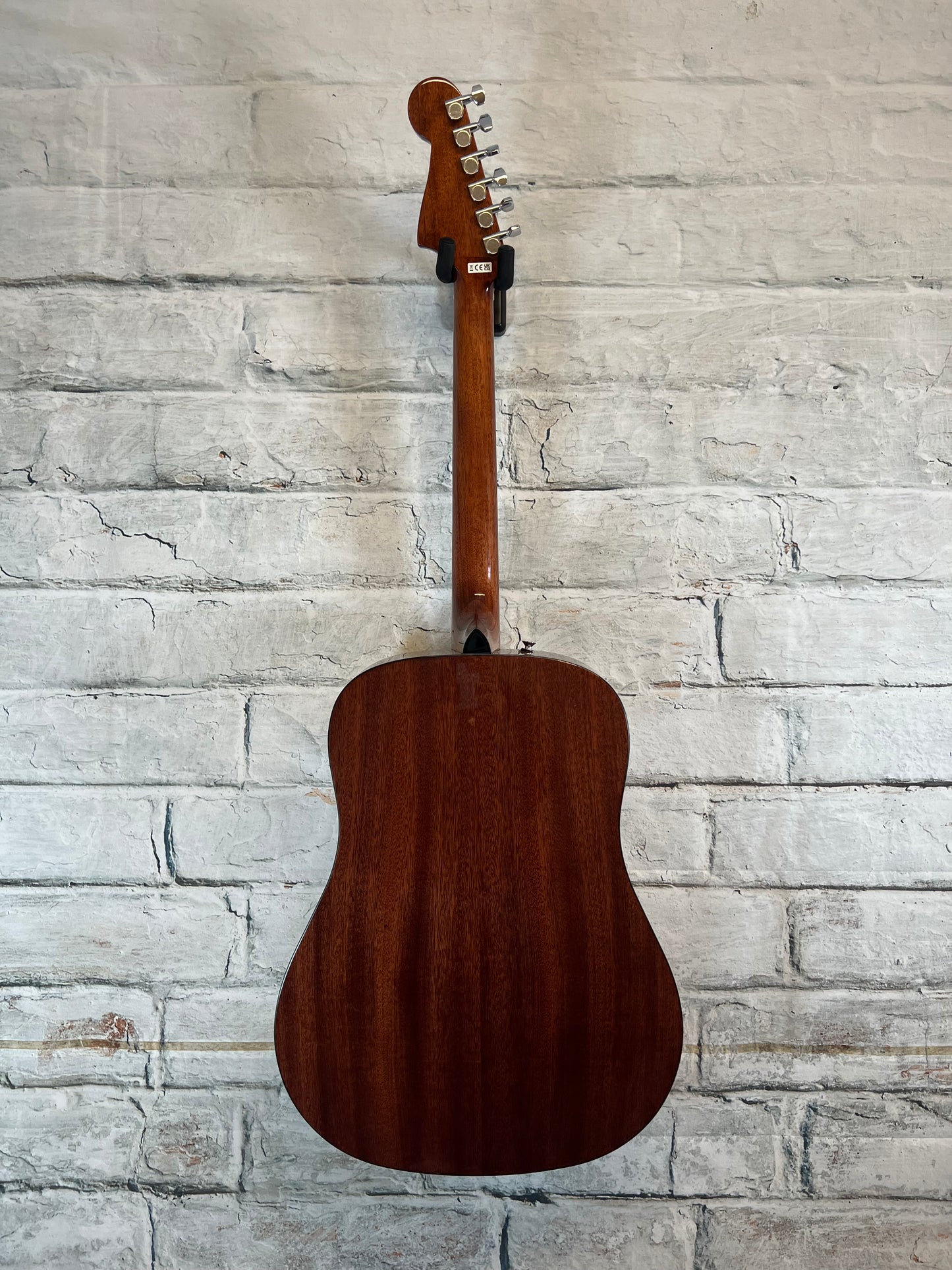Fender California Standard Redondo, Black Pickguard