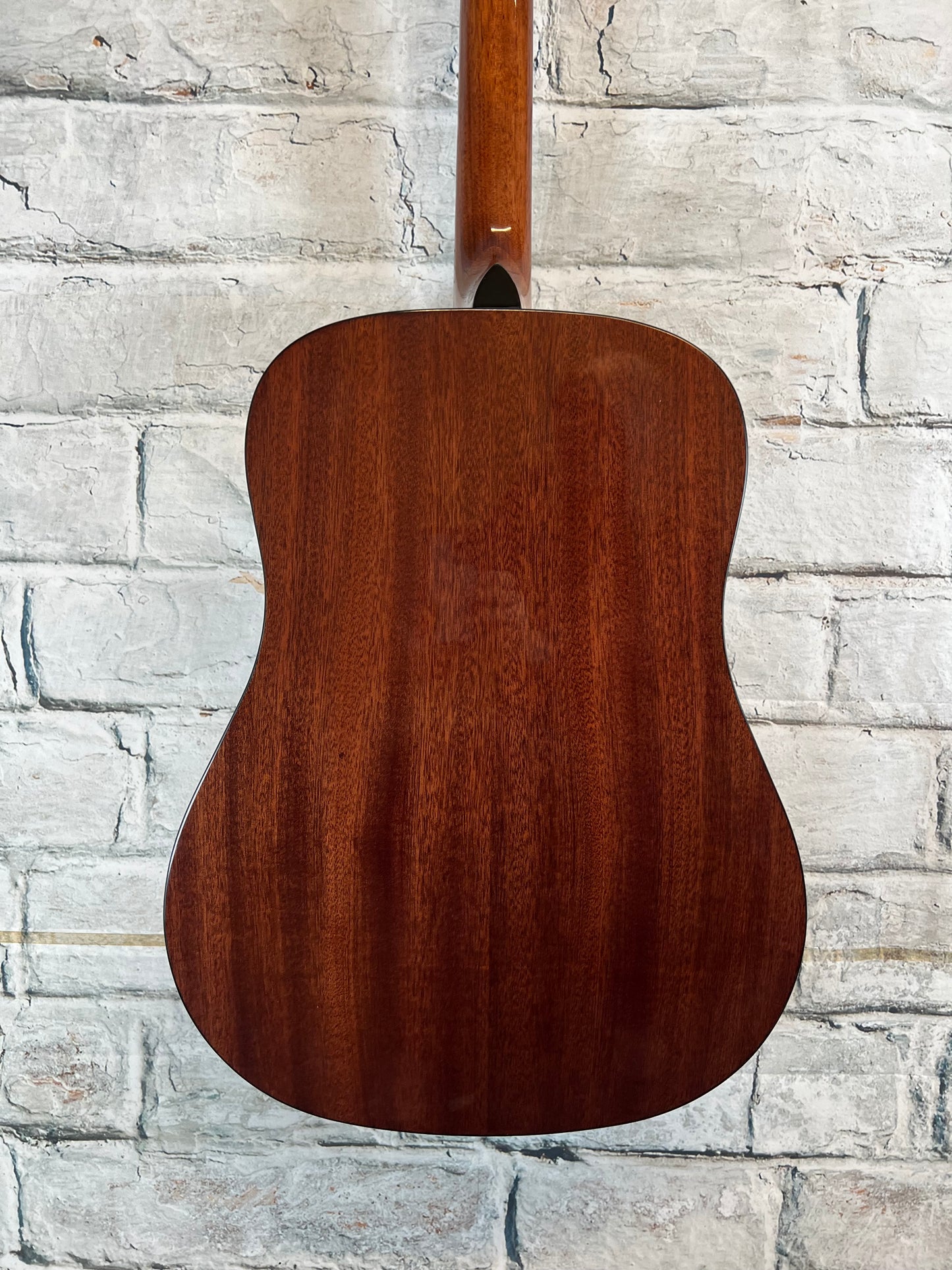Fender California Standard Redondo, Black Pickguard