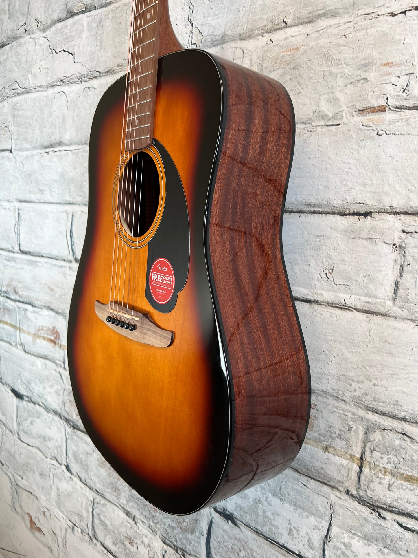 Fender California Standard Redondo