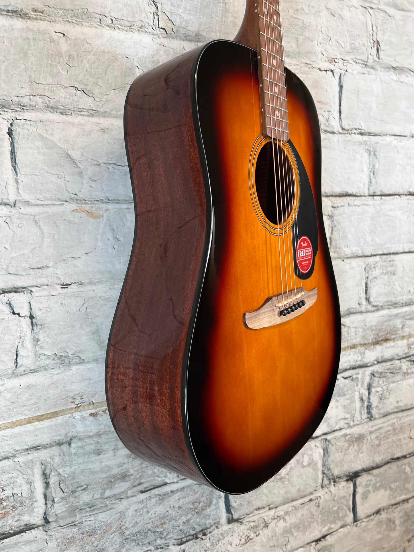 Fender California Standard Redondo