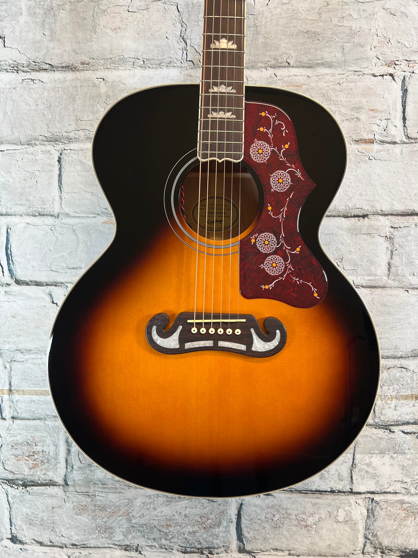 Epiphone J-200 Studio Vintage Sunburst with Bag