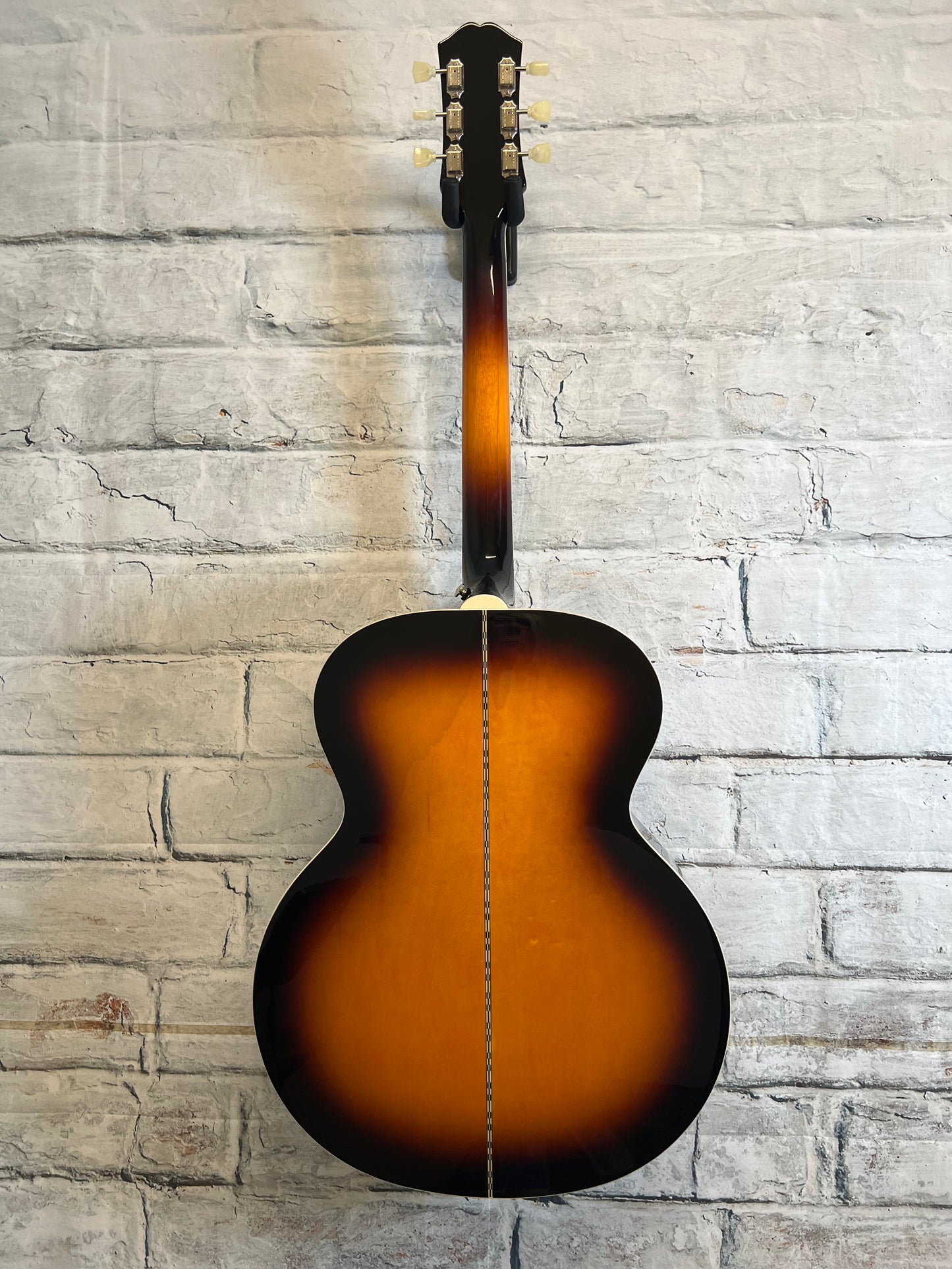 Epiphone J-200 Studio Vintage Sunburst with Bag