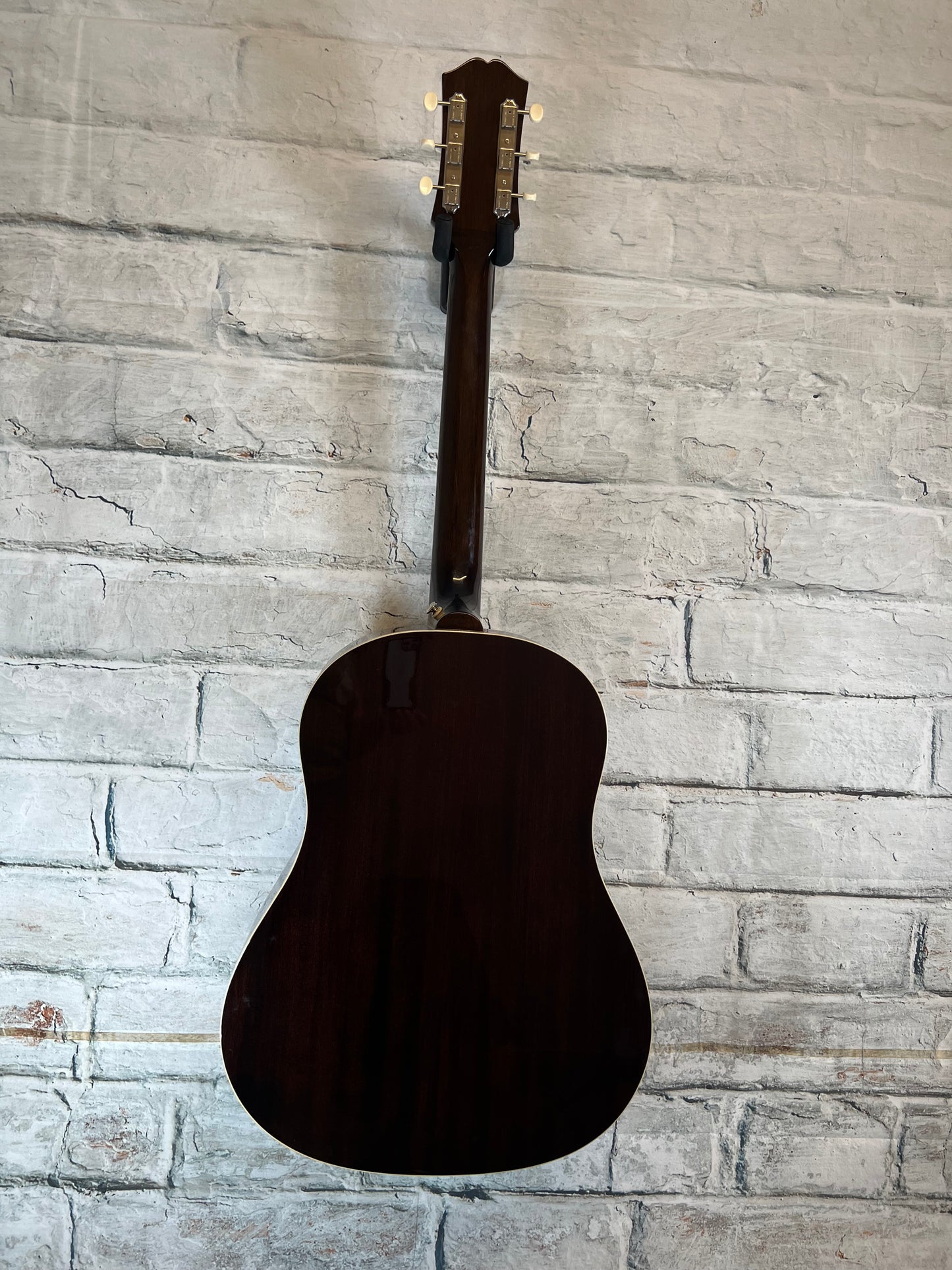 Epiphone J-45 Studio Vintage Sunburst with Bag