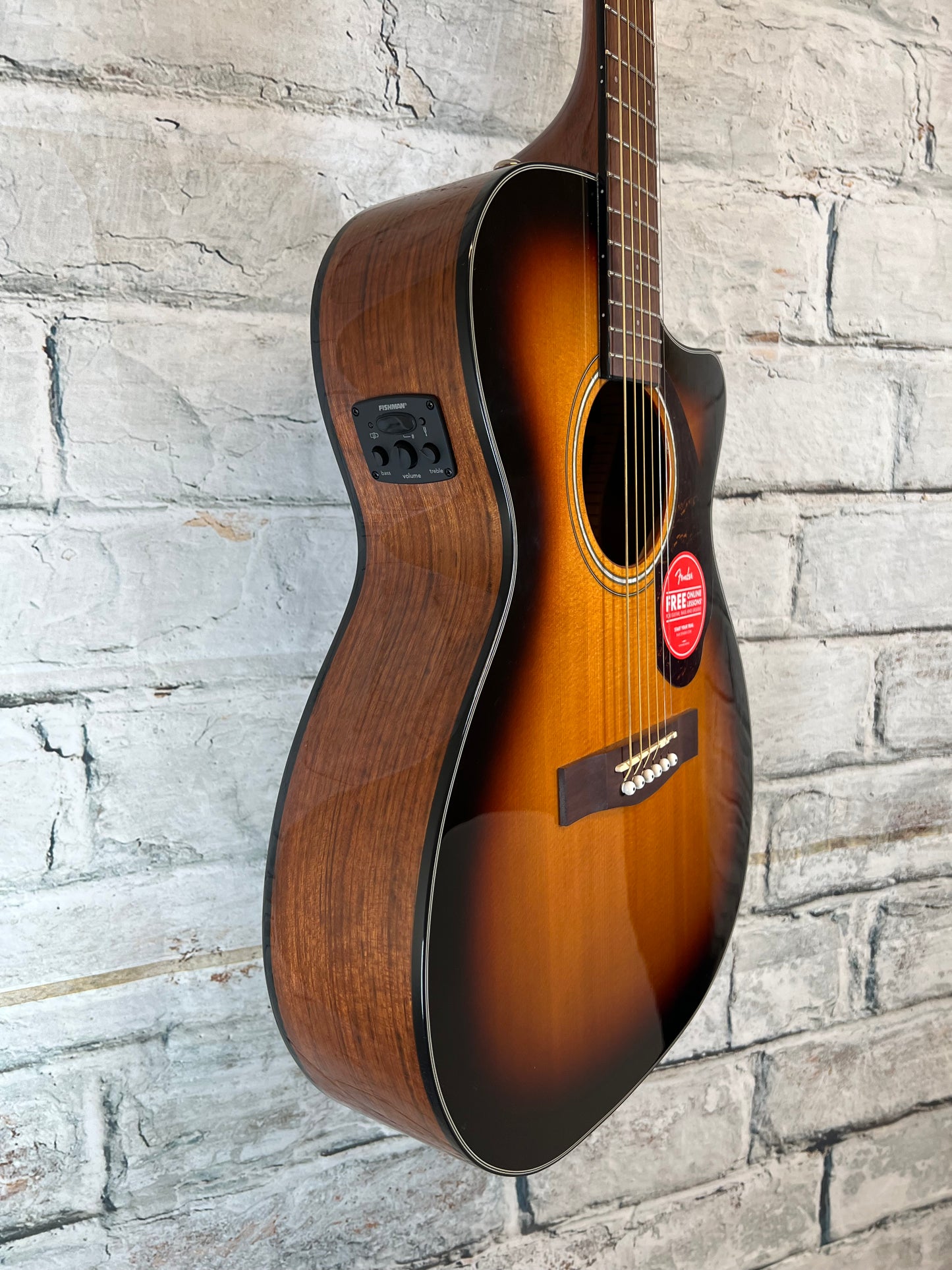 Fender Cc-140sce Concert, Walnut Fingerboard Sunburst with Case